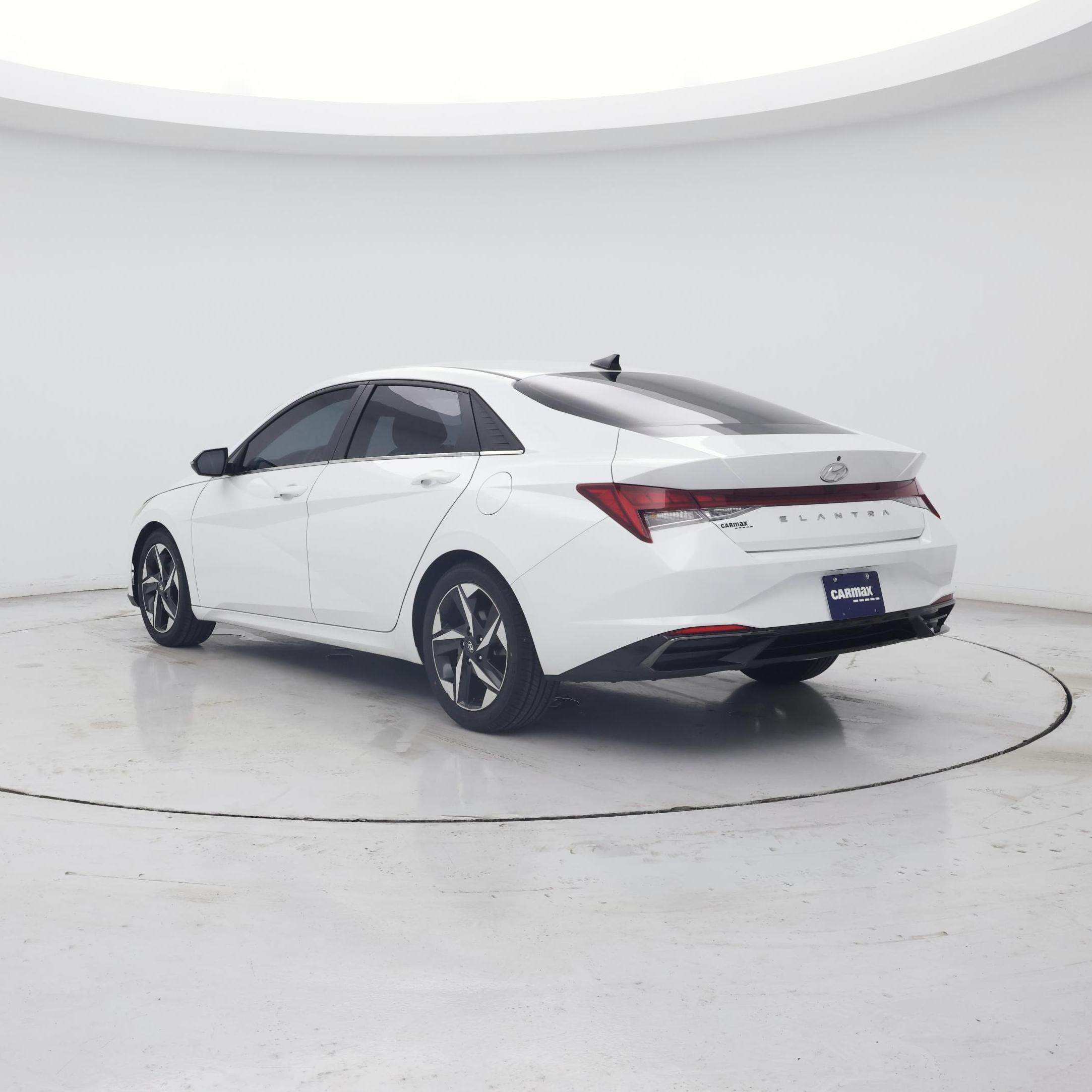 Thumbnail: 2021 Hyundai Elantra - 2