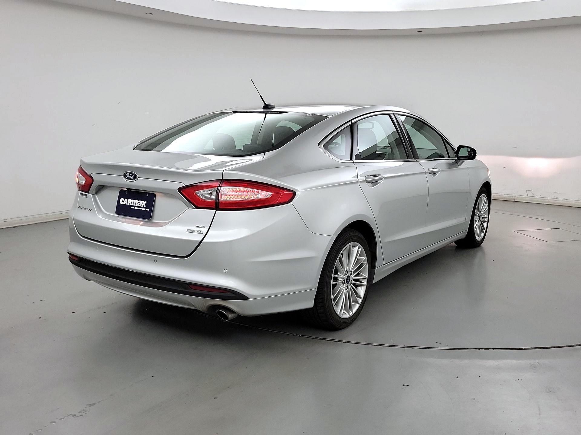Thumbnail: 2016 Ford Fusion - 5
