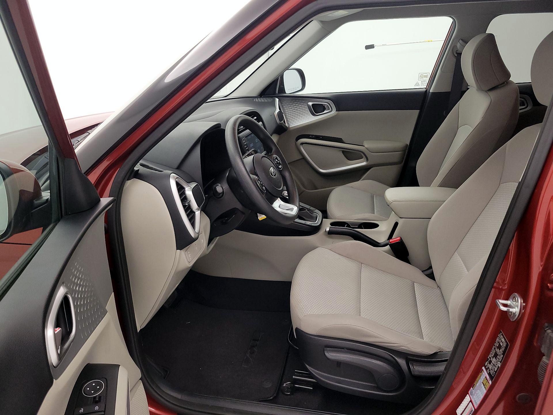 Thumbnail: 2020 Kia Soul - 11