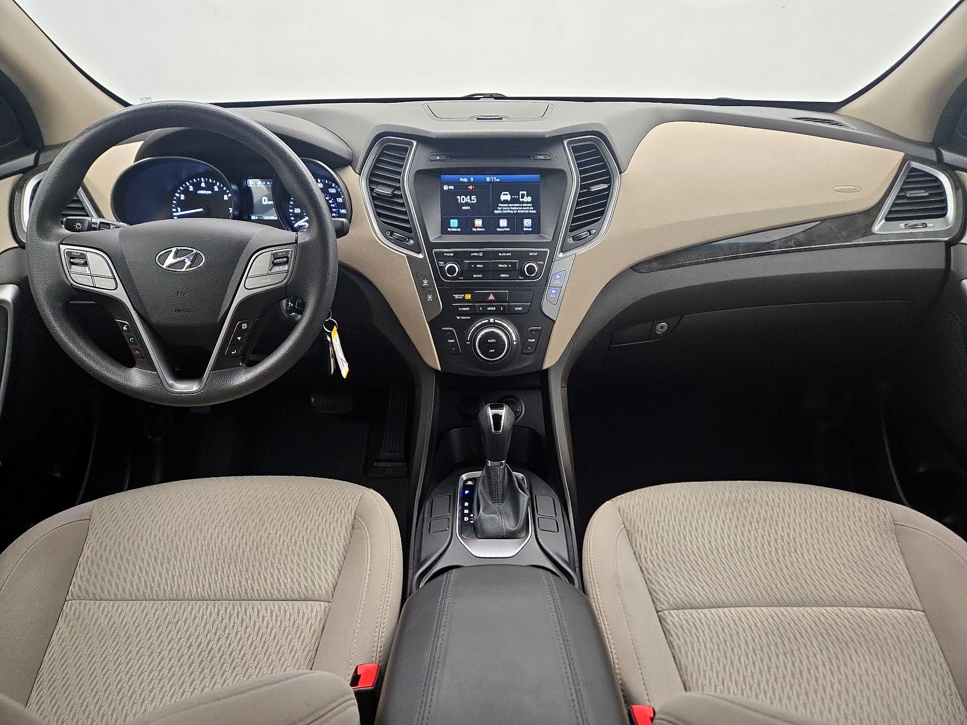 Thumbnail: 2017 Hyundai Santa Fe - 9