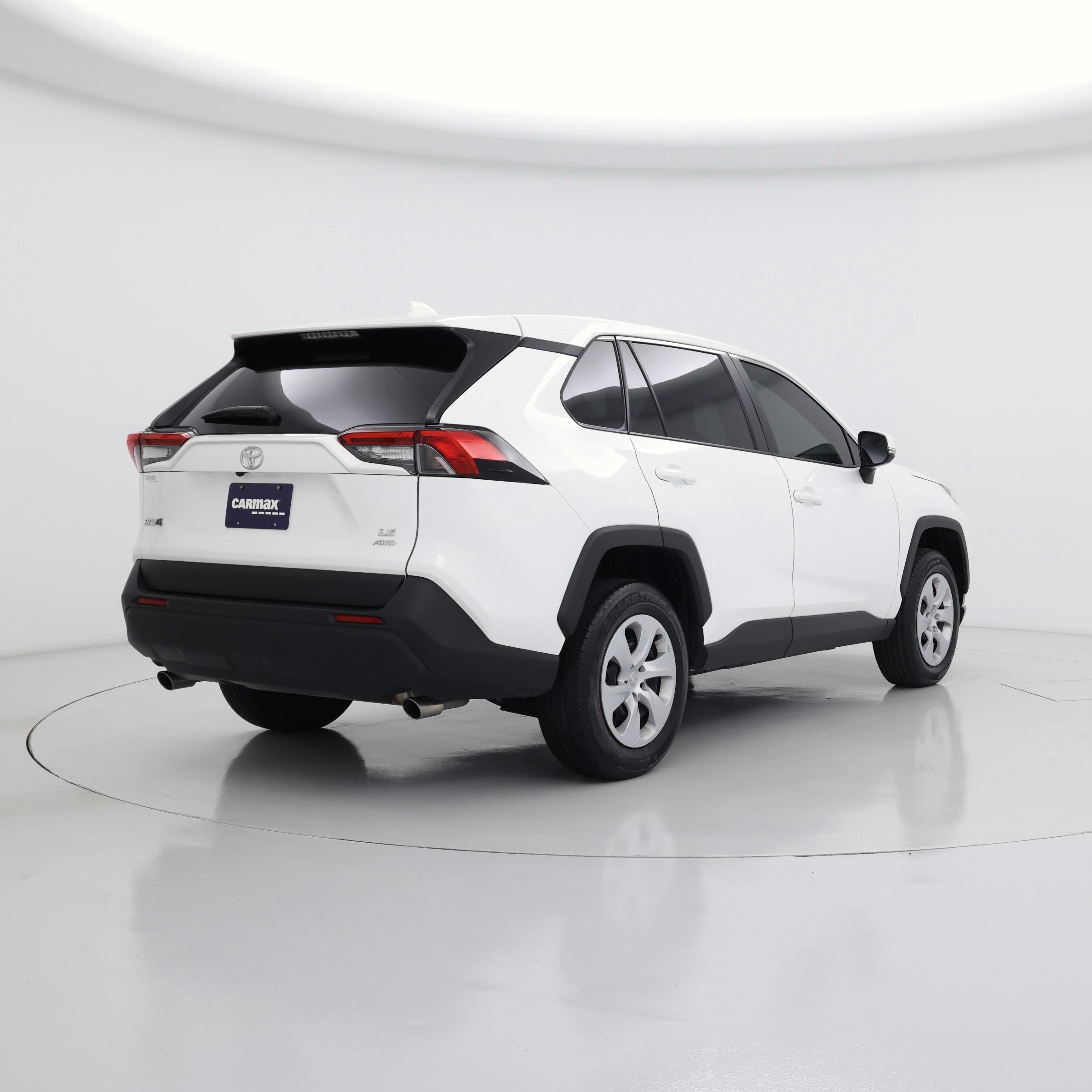 Thumbnail: 2024 Toyota RAV4 - 8