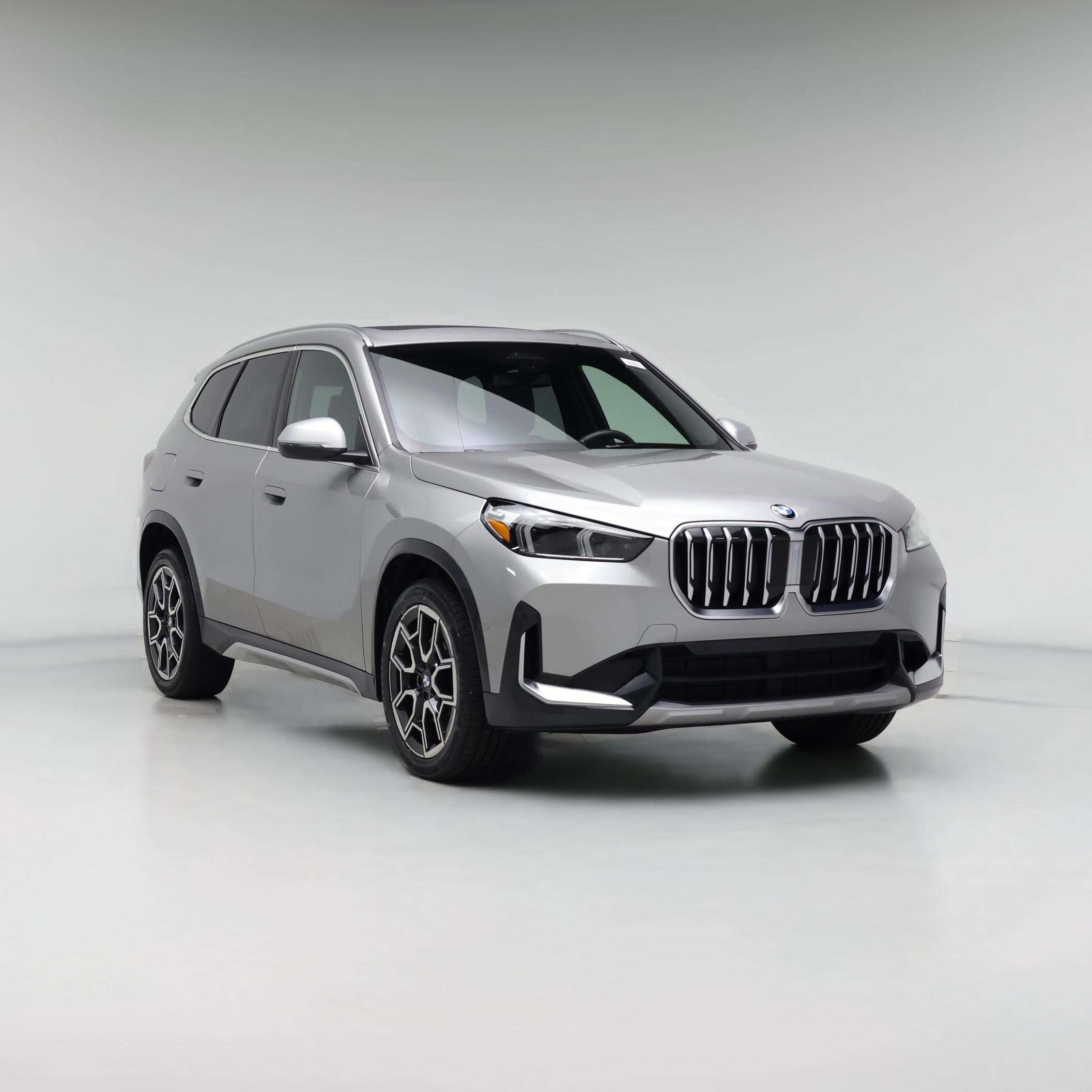 Thumbnail: 2023 BMW X1 - 1