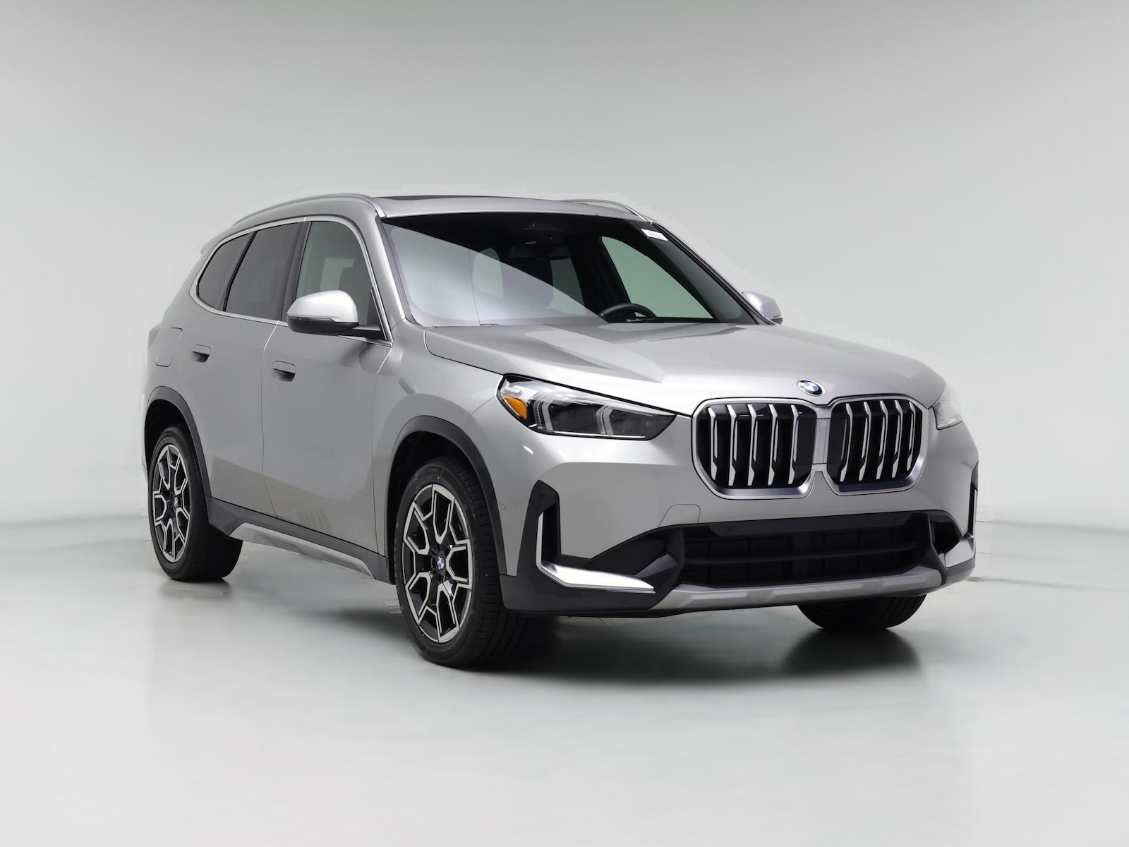2023 BMW X1