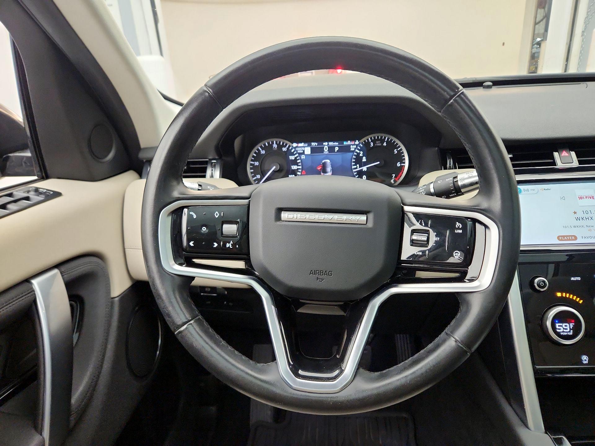 Thumbnail: 2021 Land Rover Discovery Sport - 10