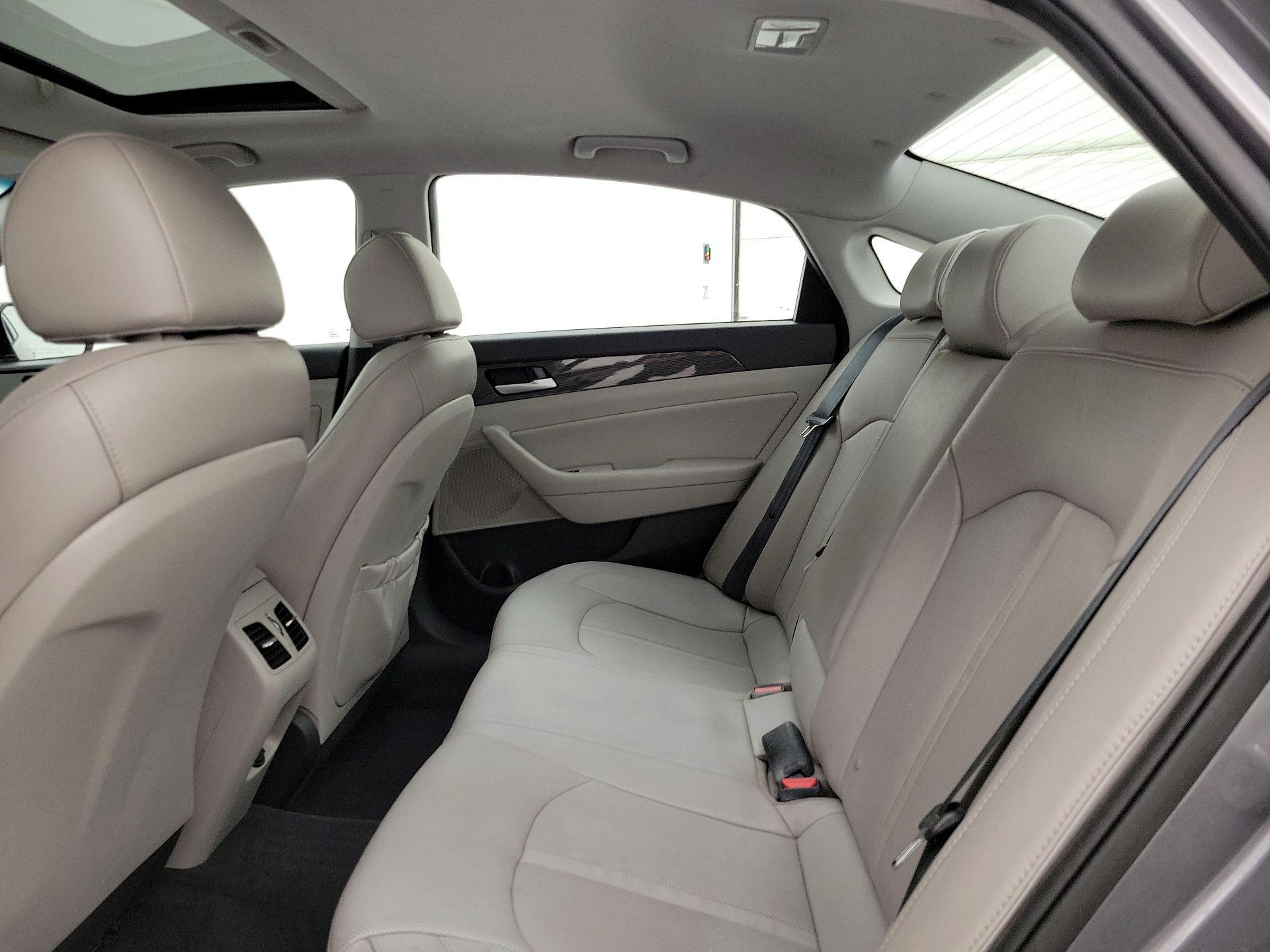 Thumbnail: 2018 Hyundai Sonata - 20