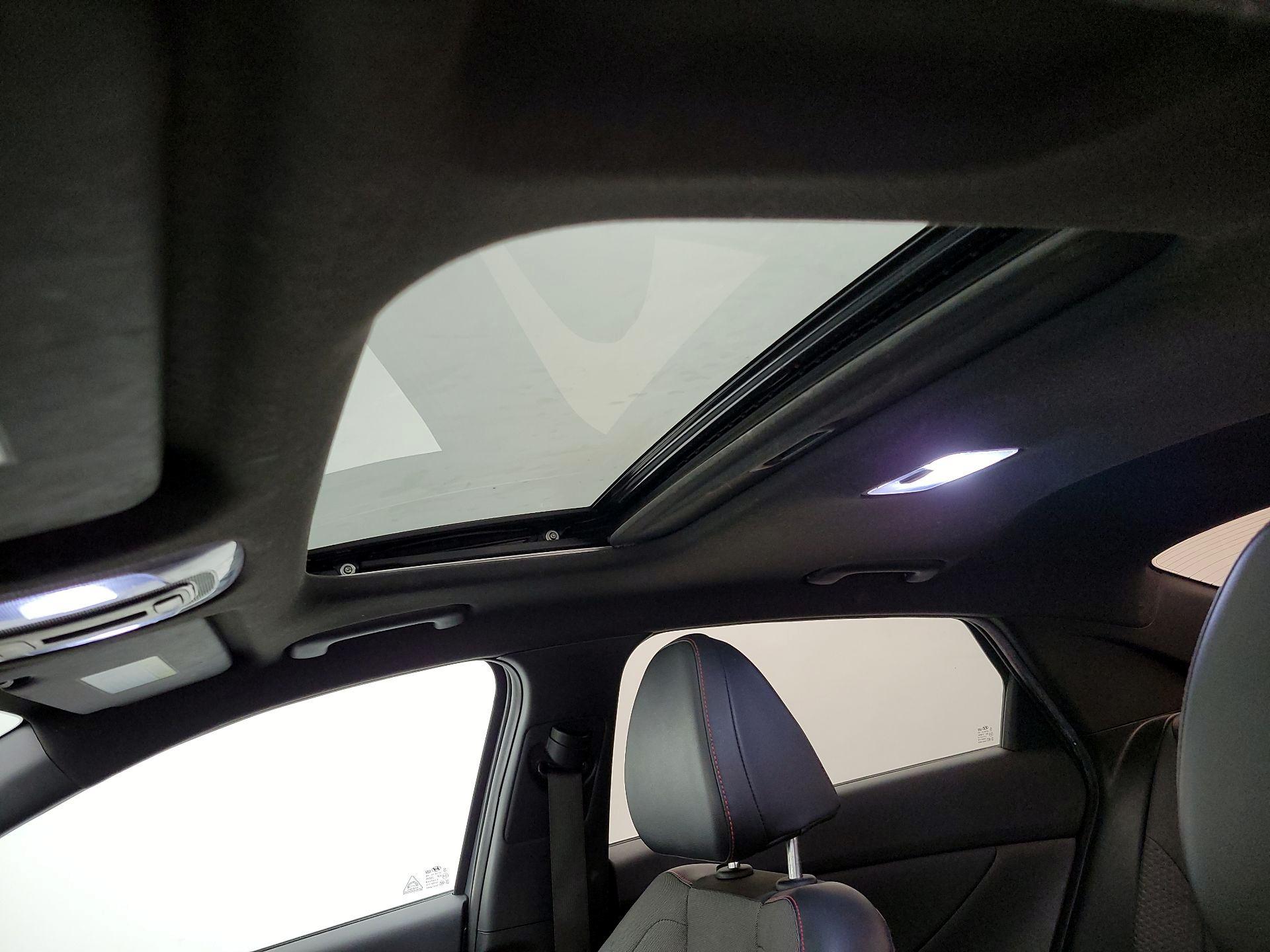 Thumbnail: 2023 Hyundai Elantra - 20