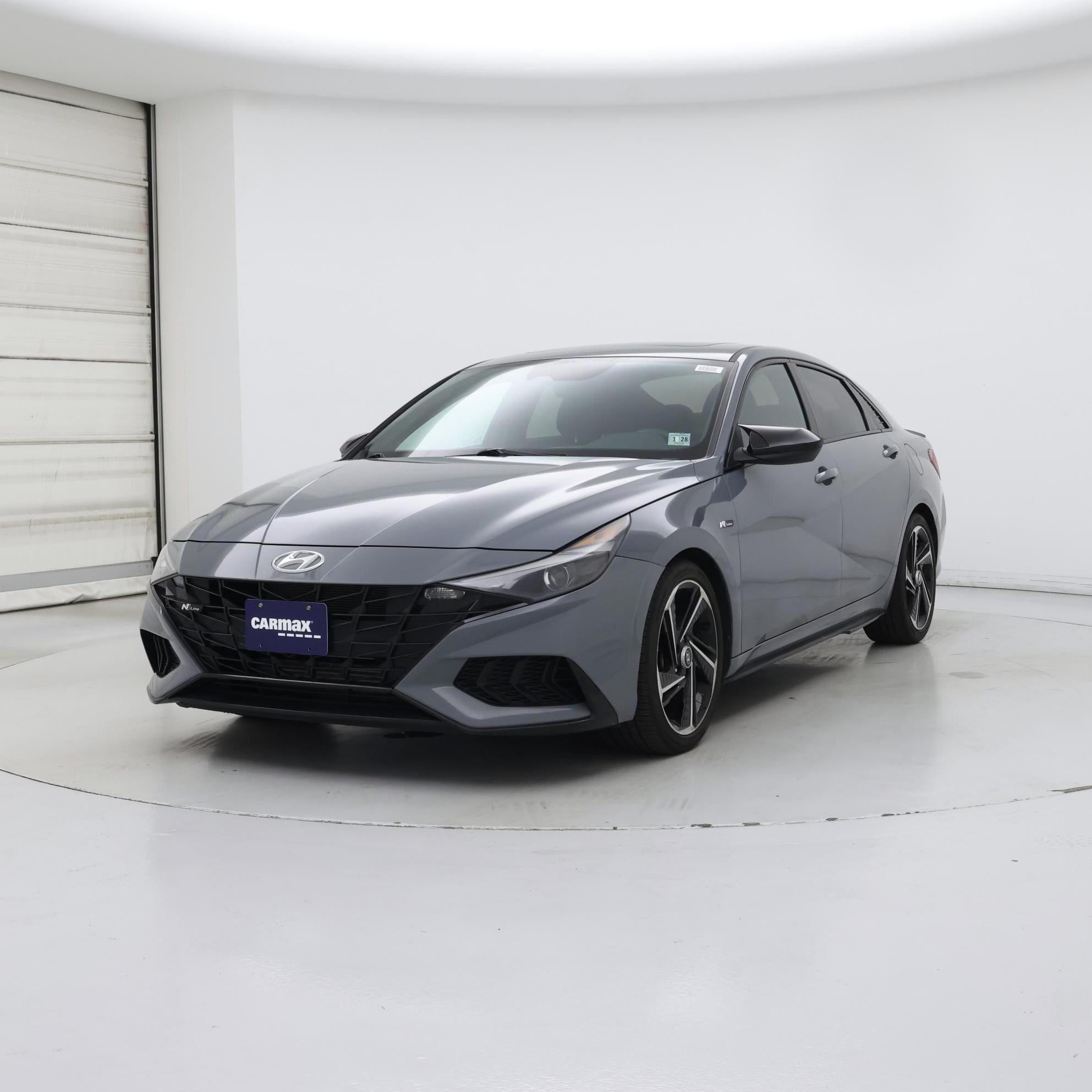 Thumbnail: 2023 Hyundai Elantra - 4