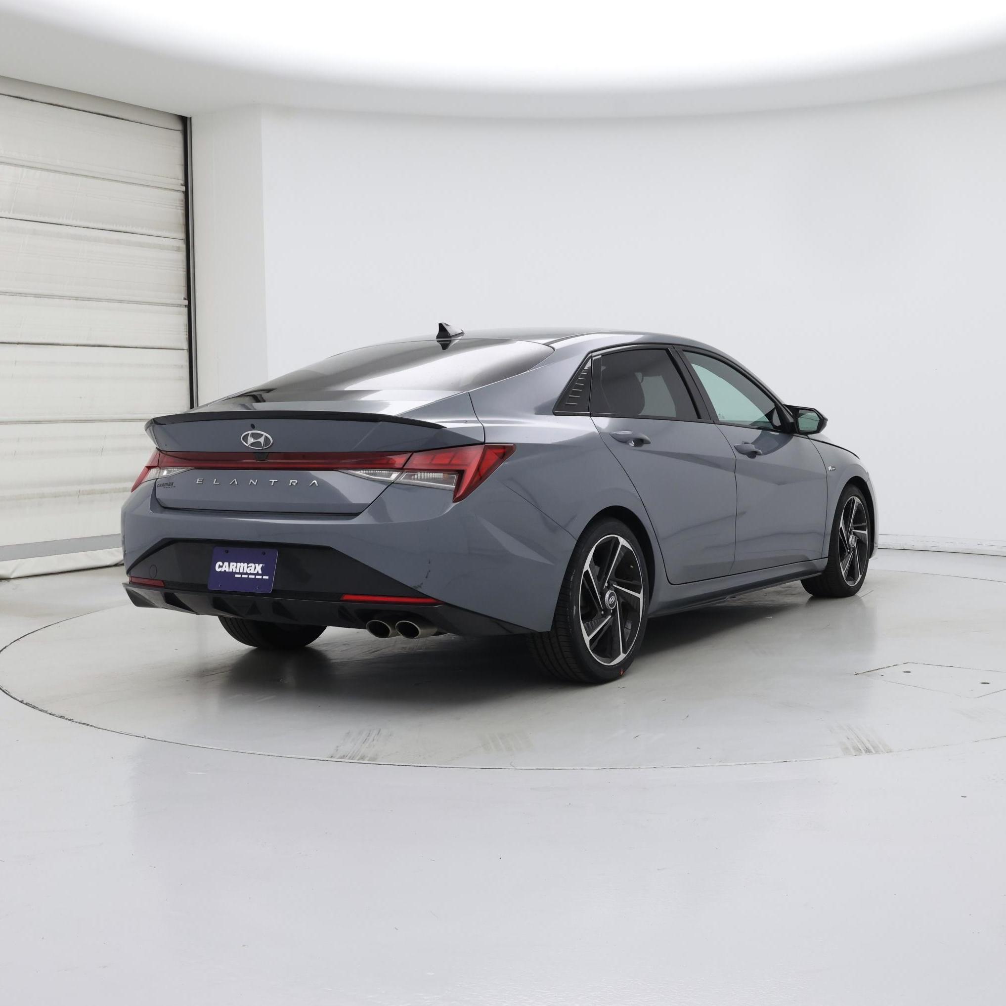 Thumbnail: 2023 Hyundai Elantra - 8