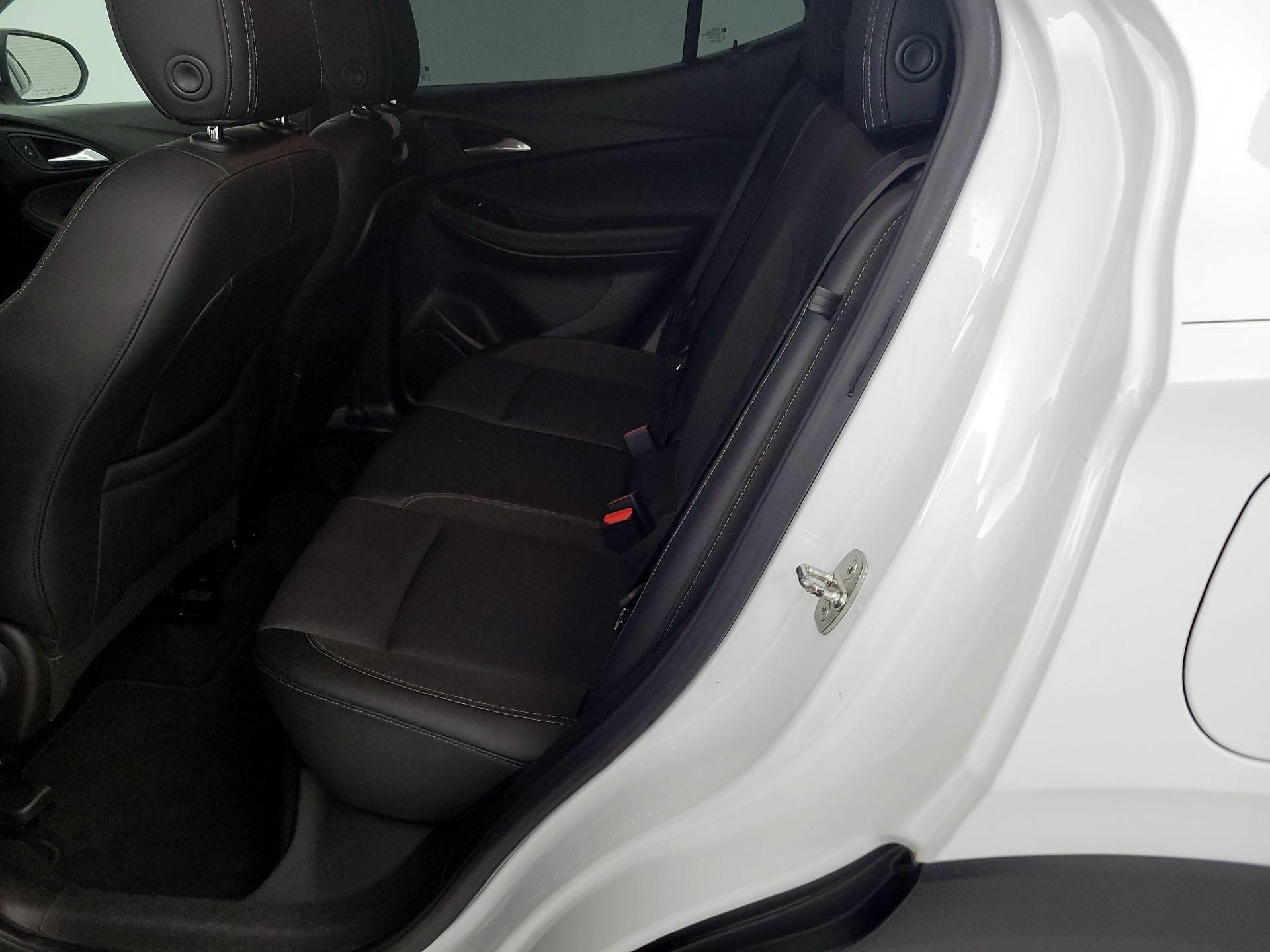 Thumbnail: 2021 Buick Encore GX - 19