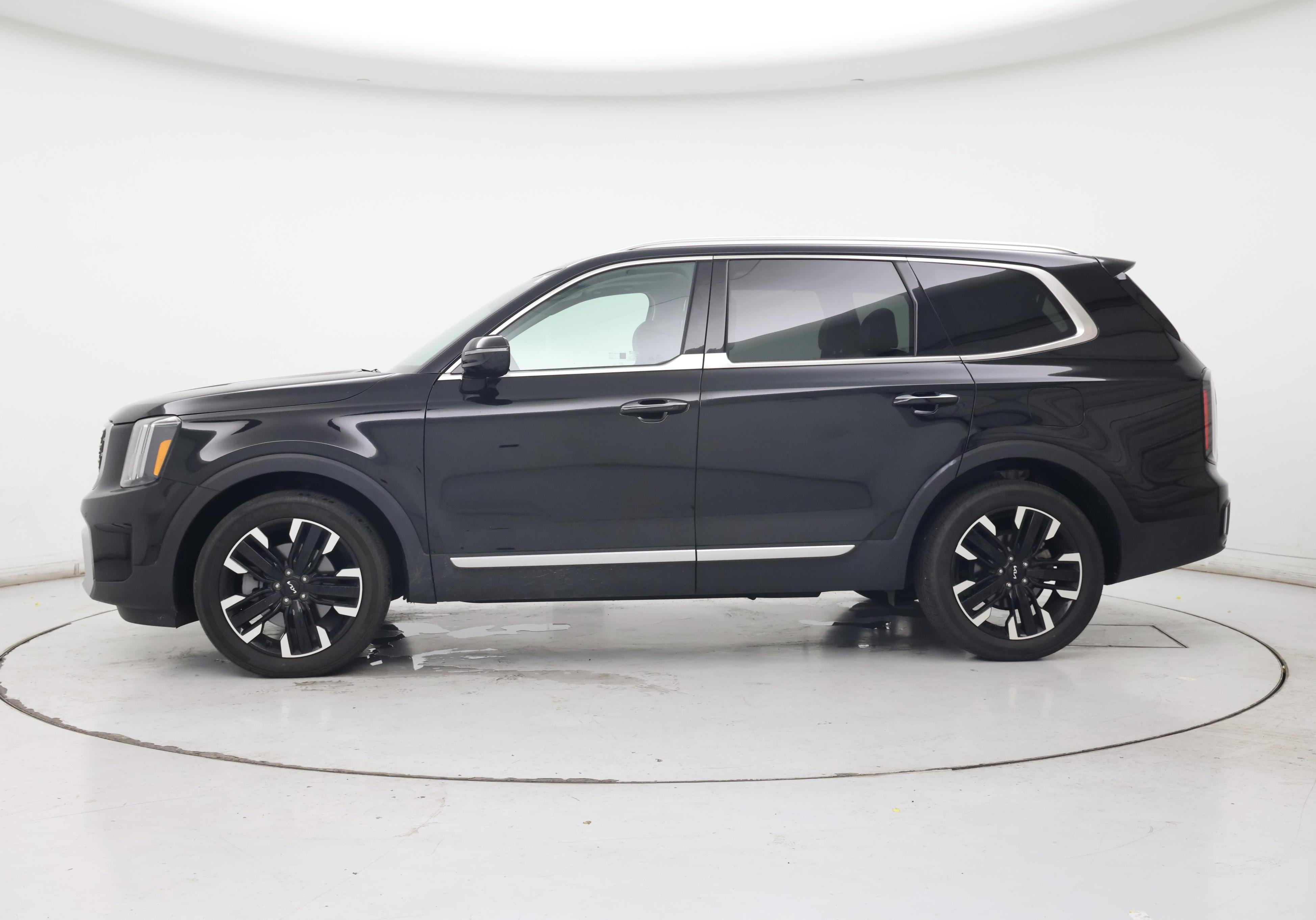 Thumbnail: 2024 Kia Telluride - 3