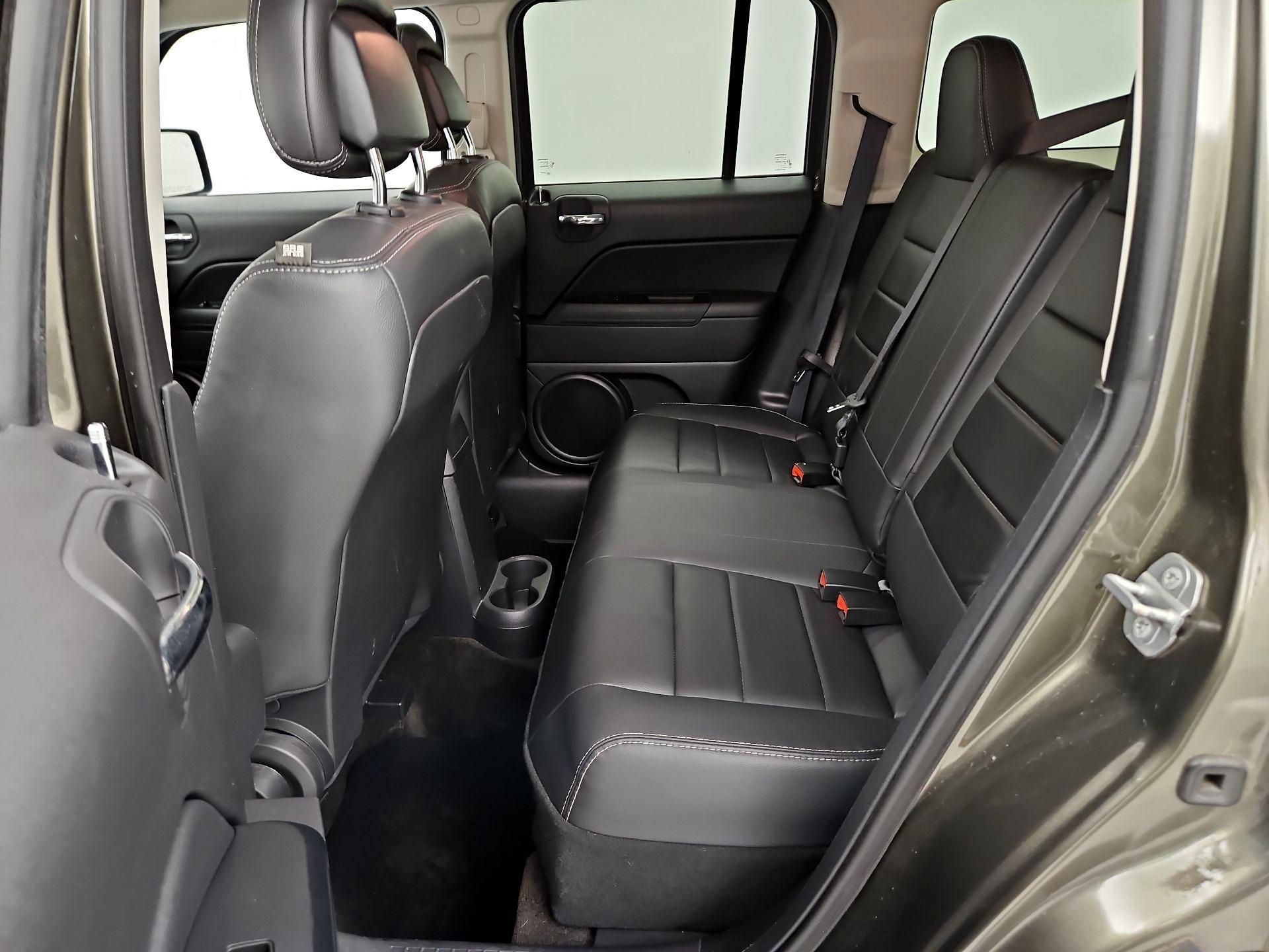 Thumbnail: 2015 Jeep Patriot - 19