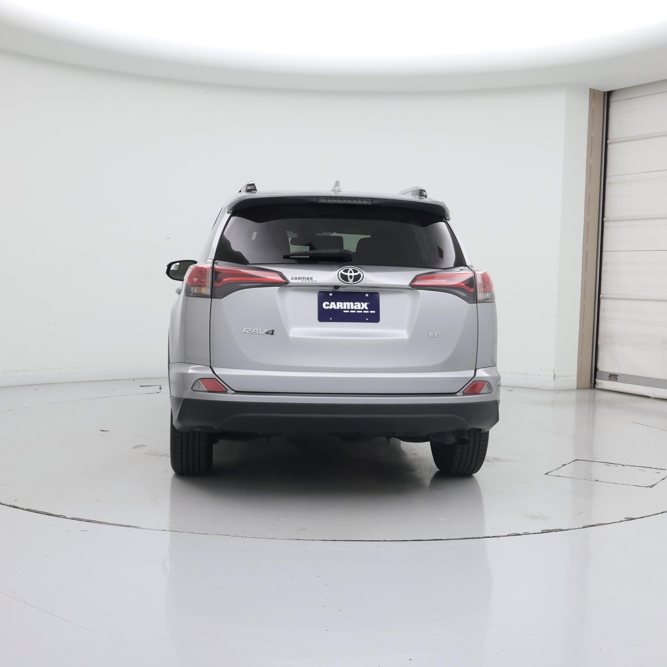 Thumbnail: 2018 Toyota RAV4 - 6