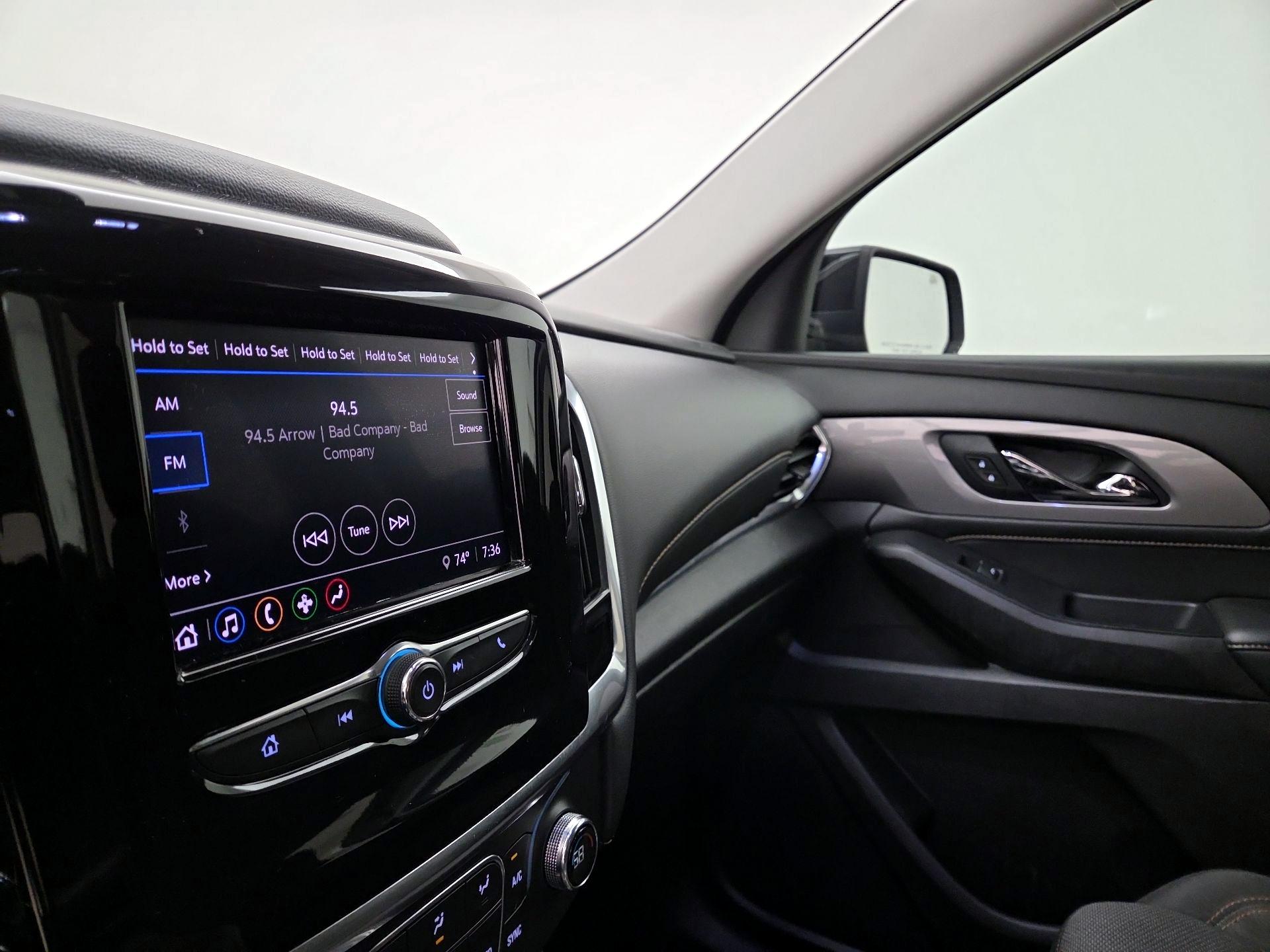 Thumbnail: 2021 Chevrolet Traverse - 15