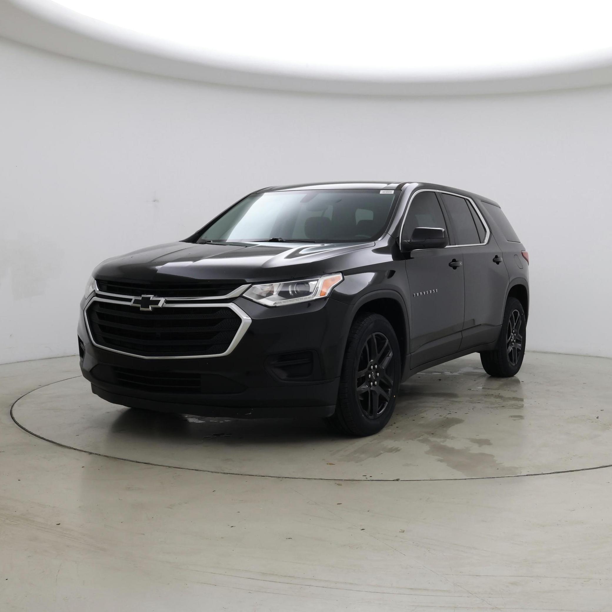 Thumbnail: 2021 Chevrolet Traverse - 4