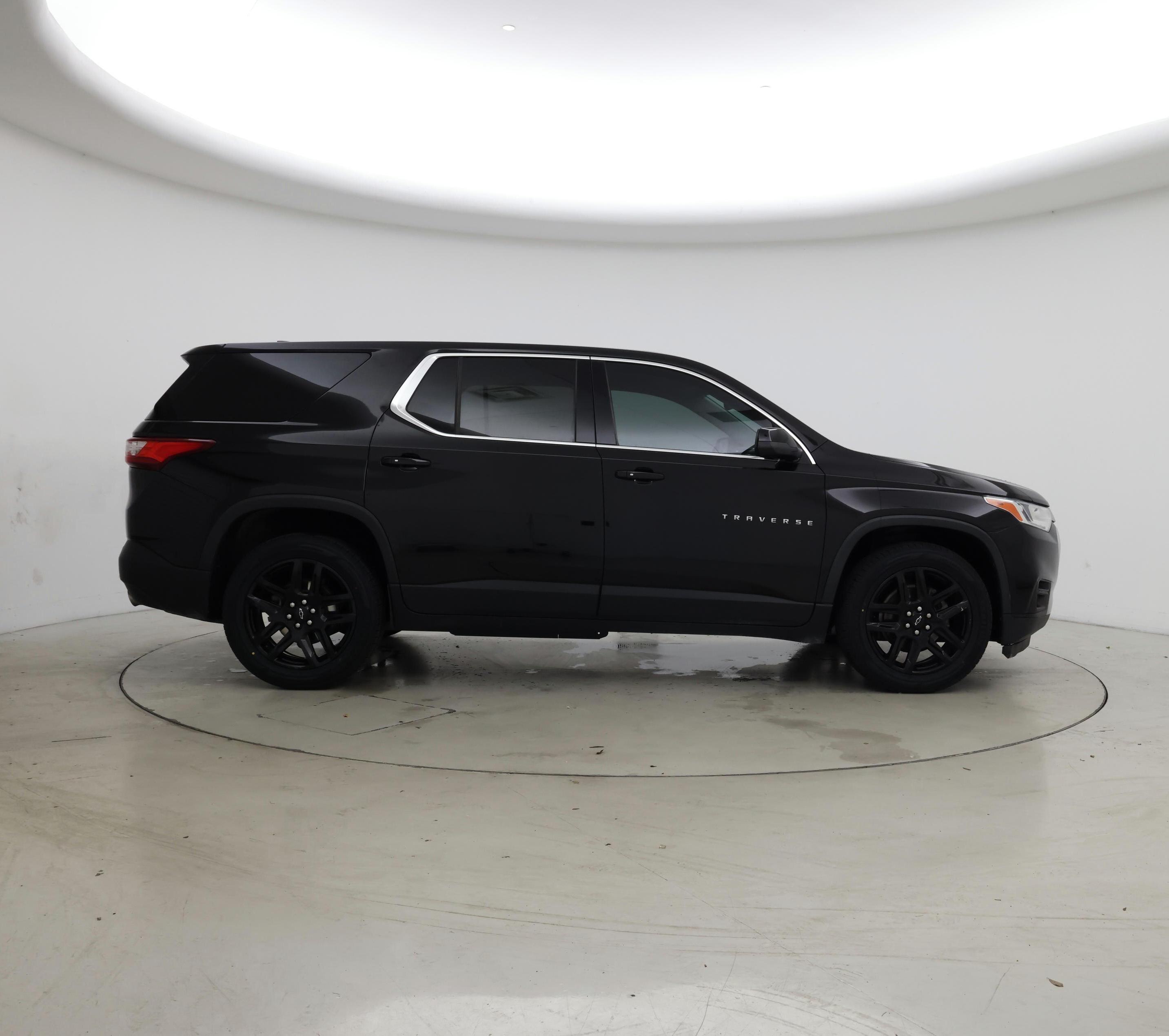 Thumbnail: 2021 Chevrolet Traverse - 7