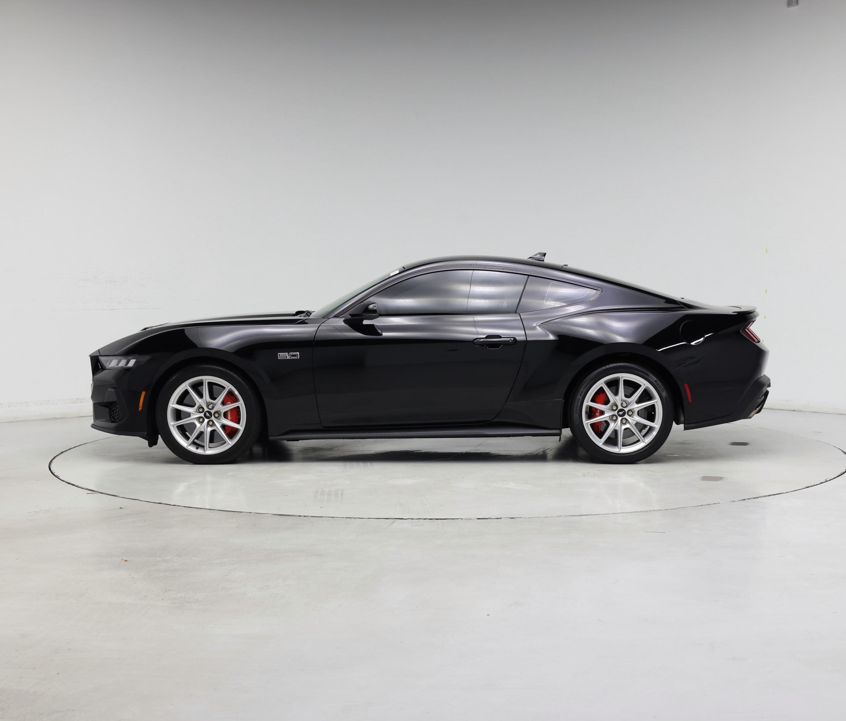 Thumbnail: 2024 Ford Mustang - 3