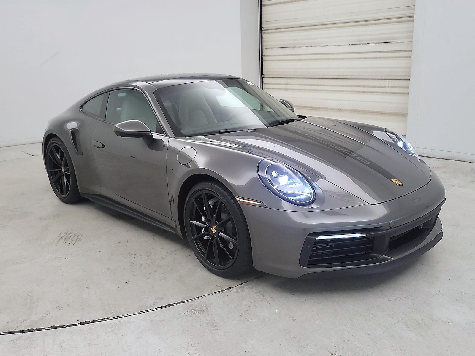 2022 Porsche 911 Carrera