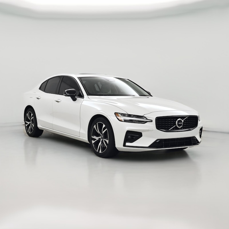 2024 Volvo S60 B5 Core Dark Theme