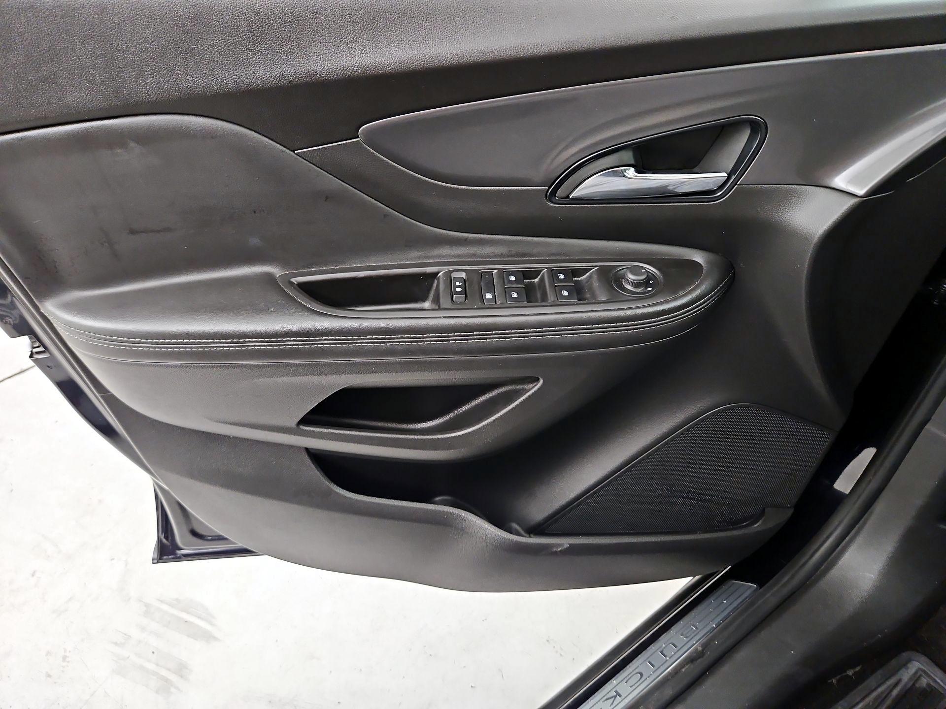 Thumbnail: 2021 Buick Encore - 12
