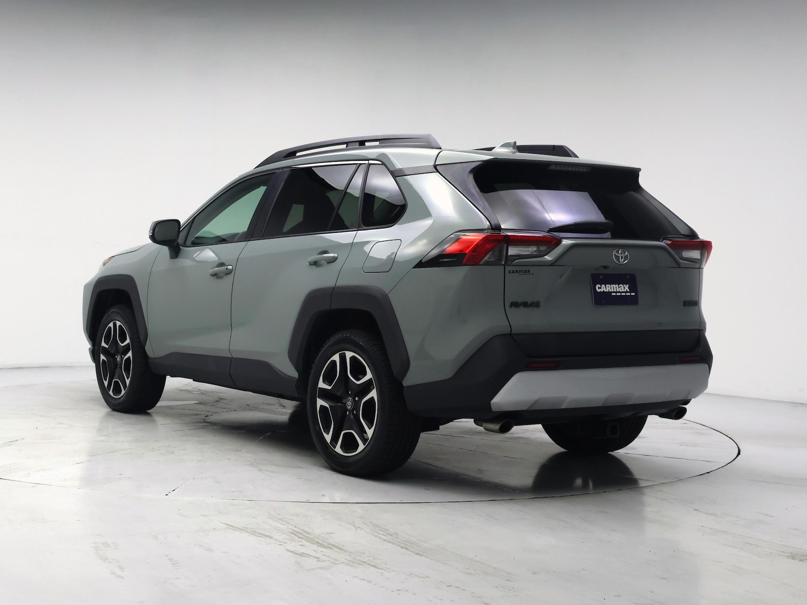 2019 Toyota RAV4 Adventure - Photo 3