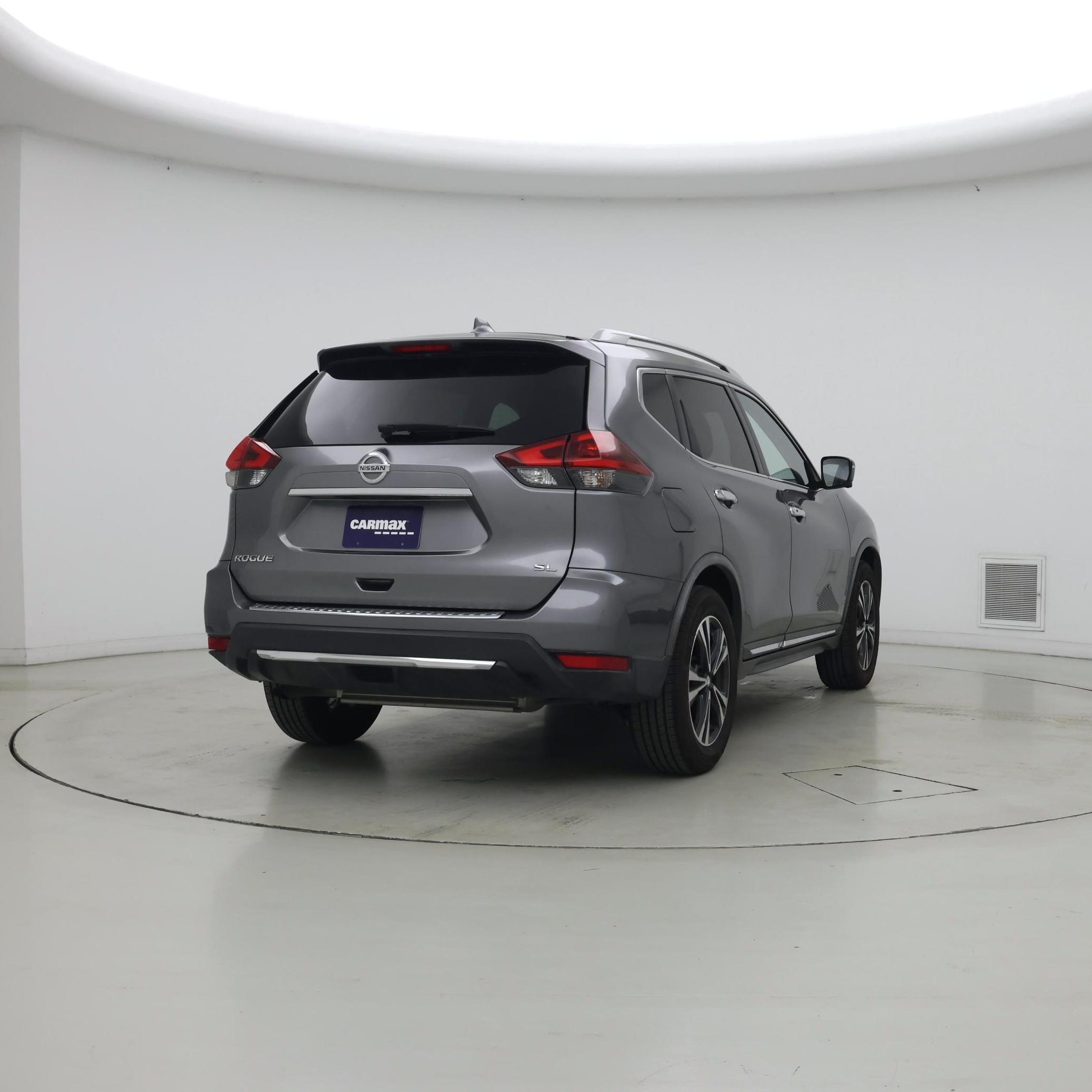 Thumbnail: 2018 Nissan Rogue - 8
