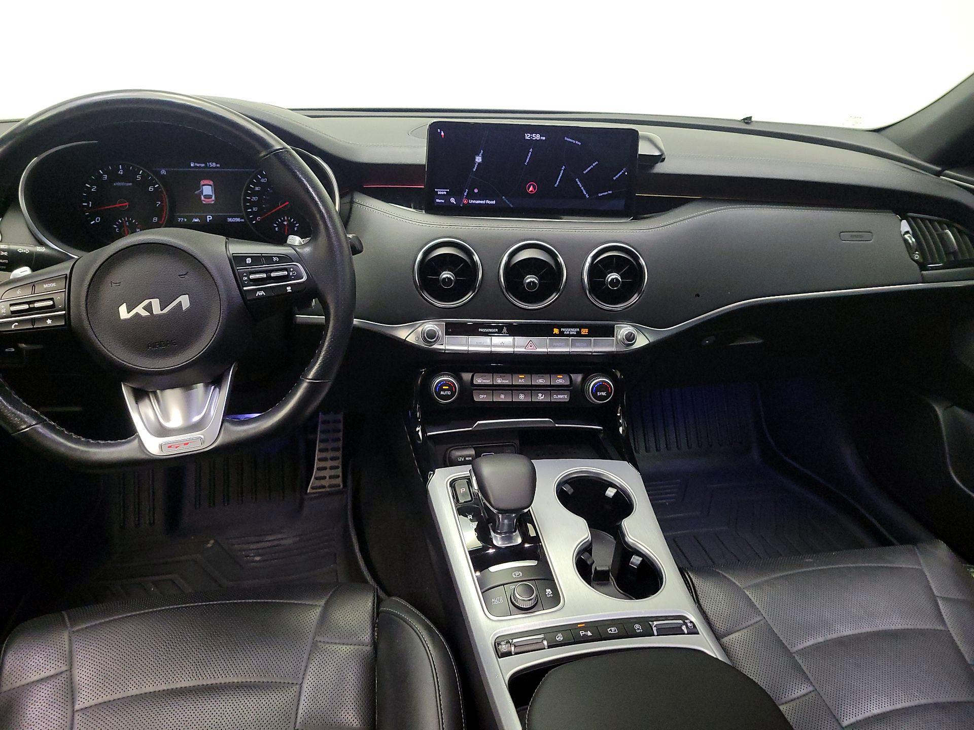 Thumbnail: 2022 Kia Stinger - 9
