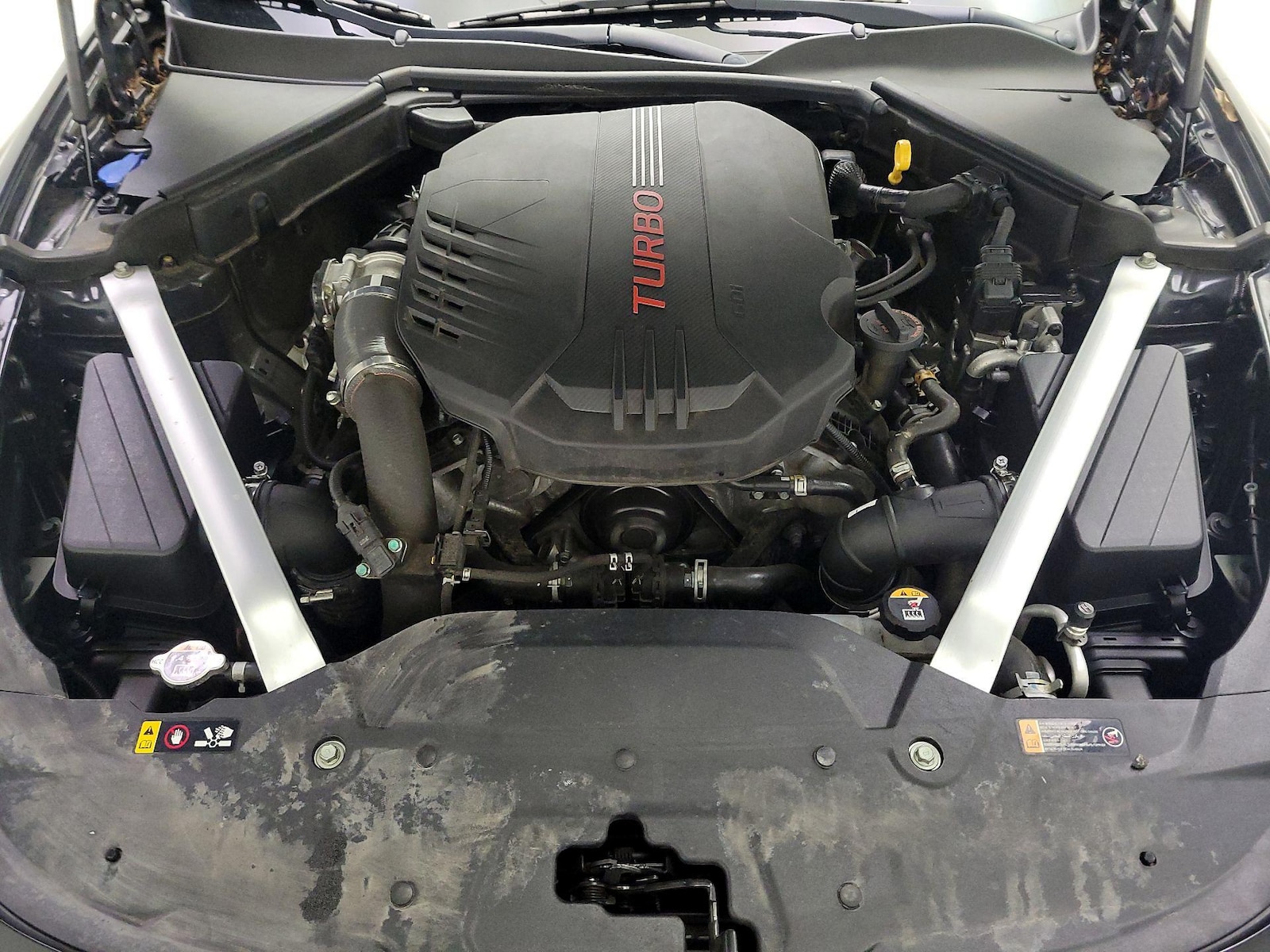 2022 Kia Stinger GT2 - Photo 24