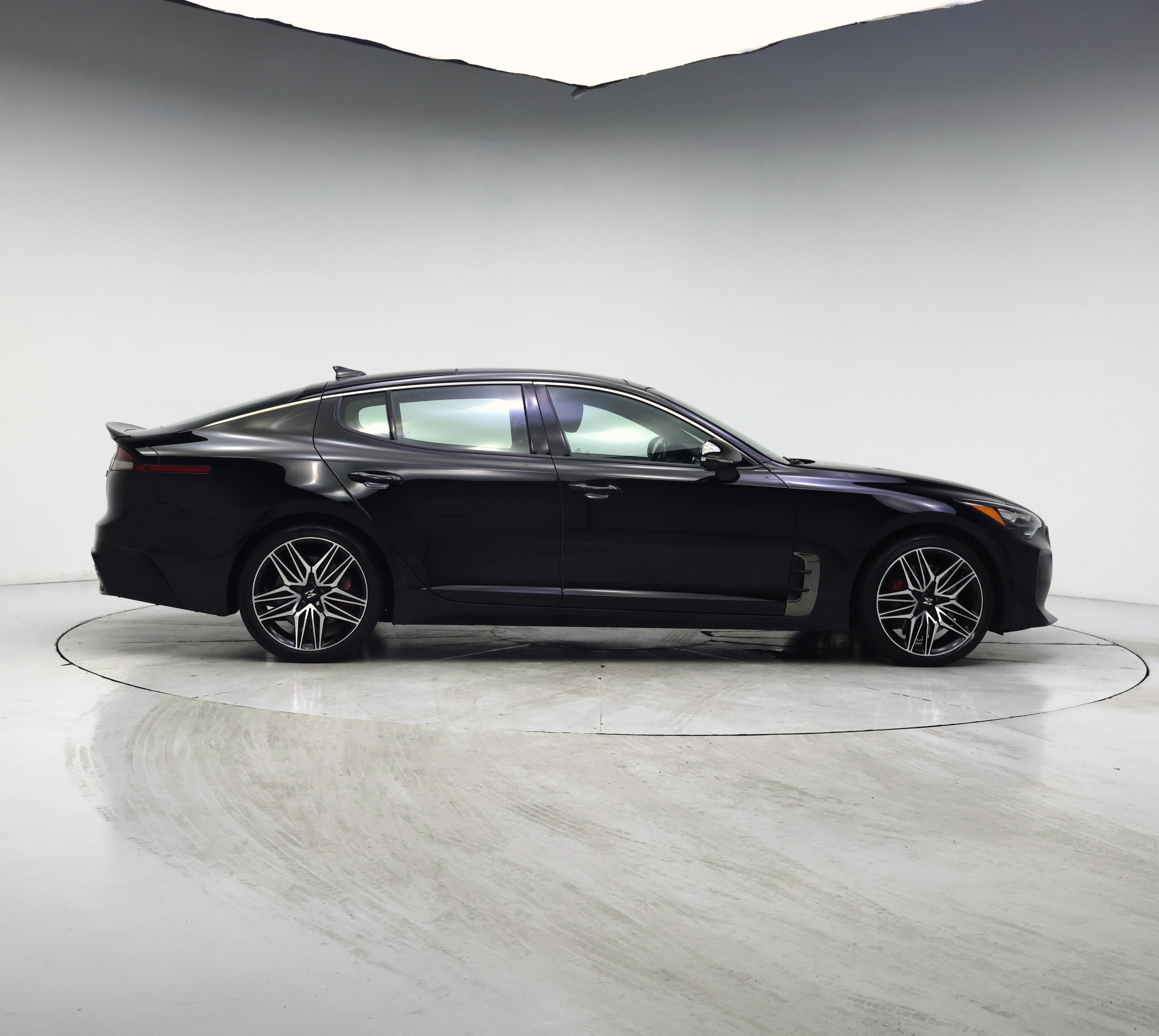Thumbnail: 2022 Kia Stinger - 7
