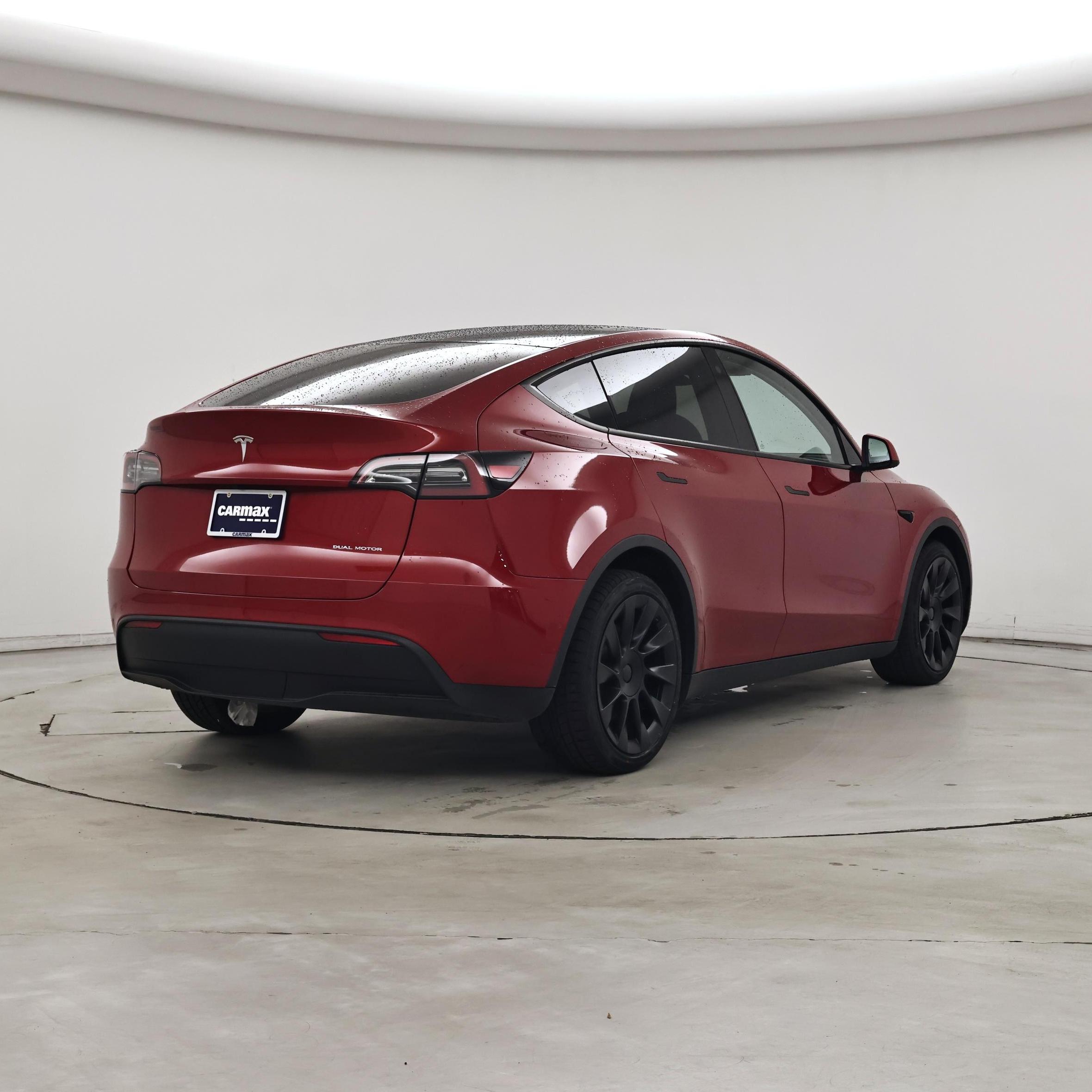 Thumbnail: 2023 Tesla Model Y - 8