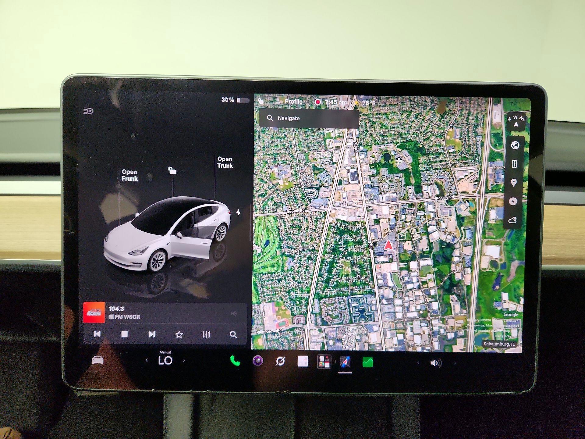Thumbnail: 2023 Tesla Model 3 - 11