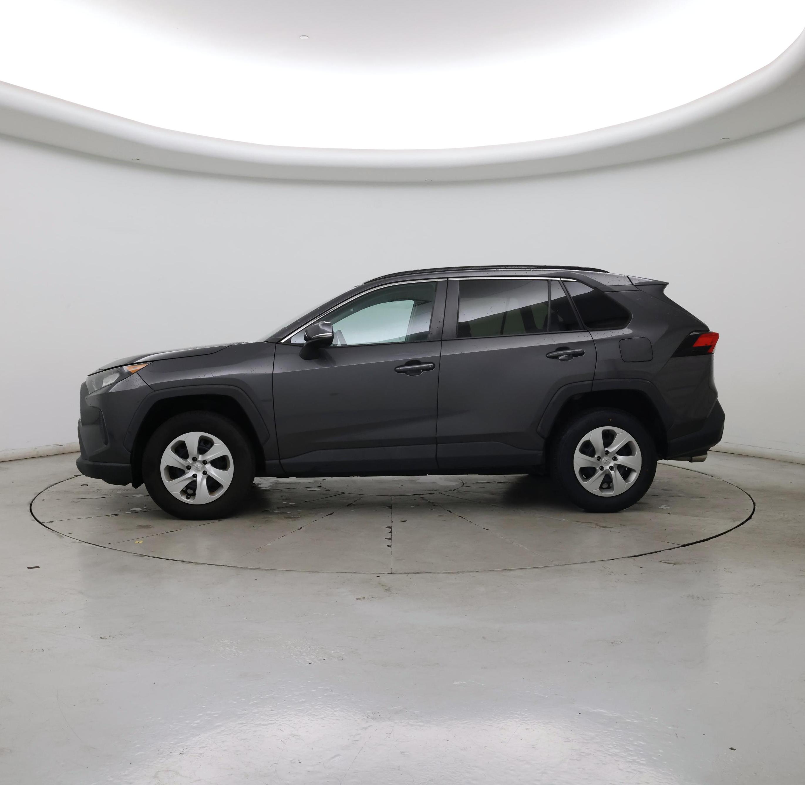 Thumbnail: 2020 Toyota RAV4 - 3