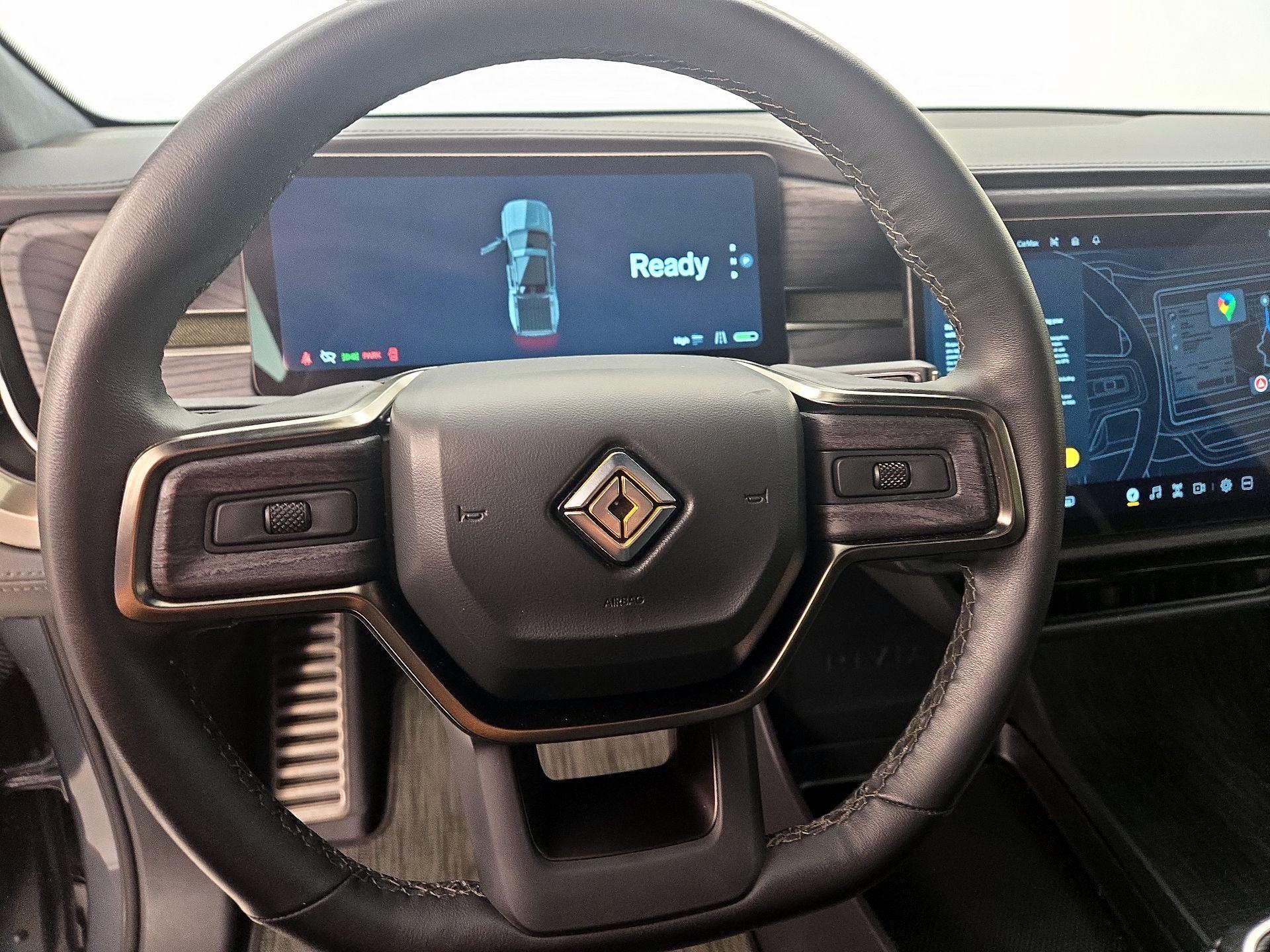 Thumbnail: 2023 Rivian R1T - 10