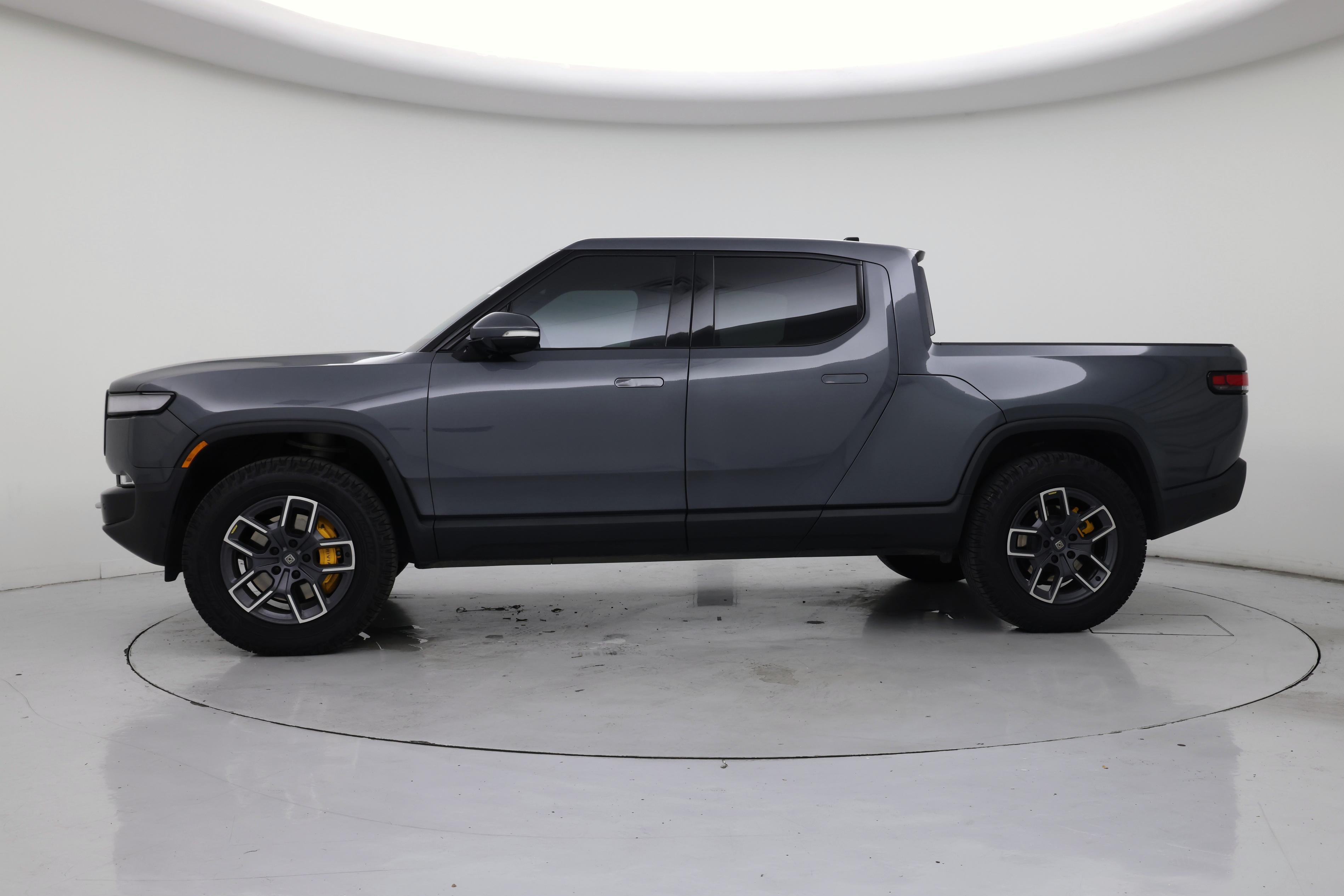 Thumbnail: 2023 Rivian R1T - 3