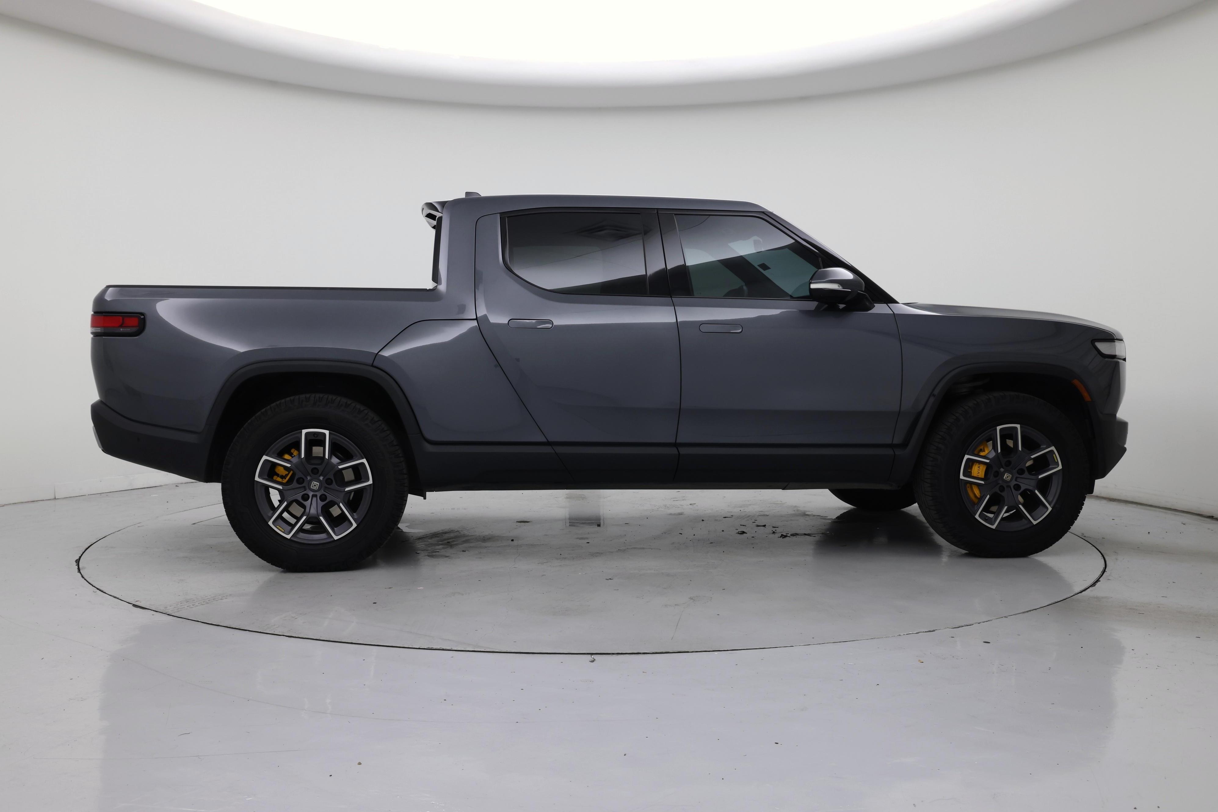 Thumbnail: 2023 Rivian R1T - 7