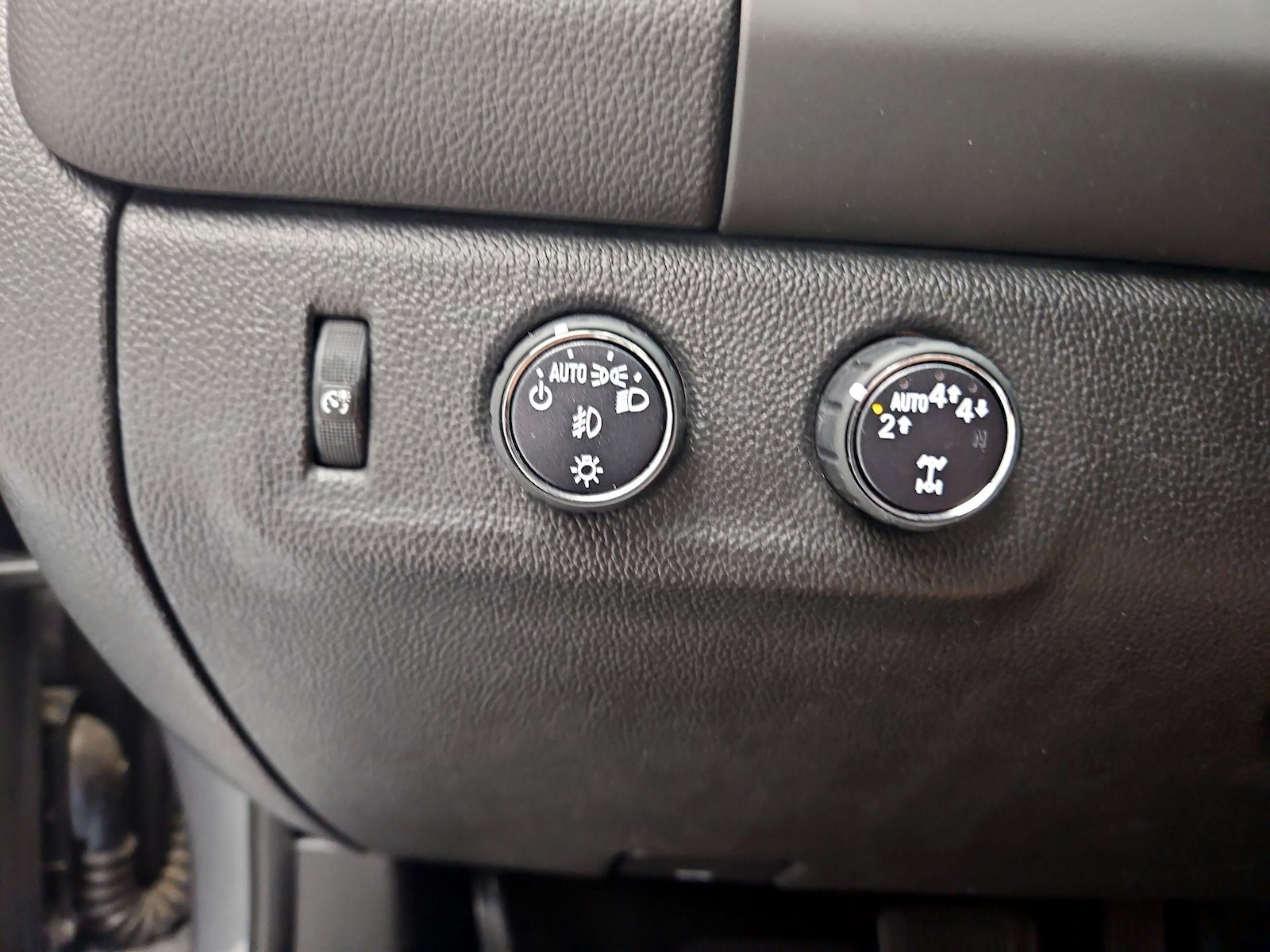 2018 Chevrolet Colorado LT - Photo 14