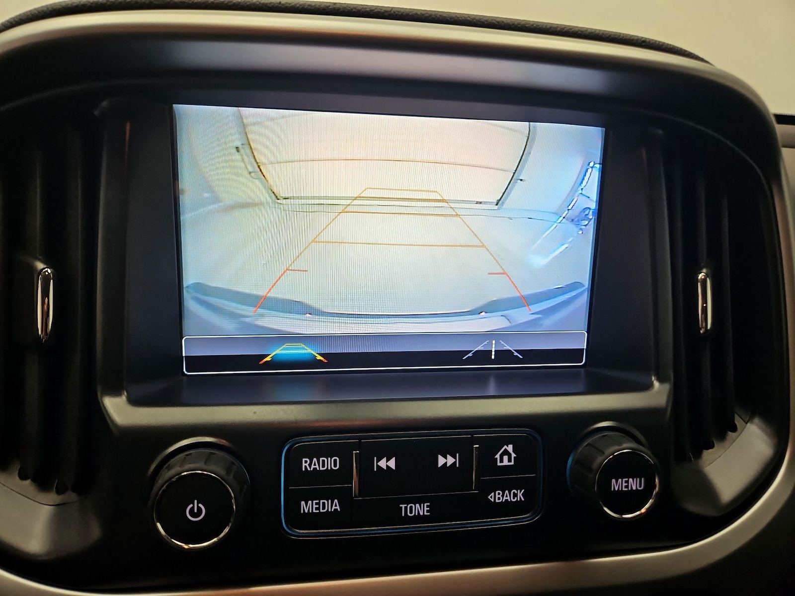2018 Chevrolet Colorado LT - Photo 15