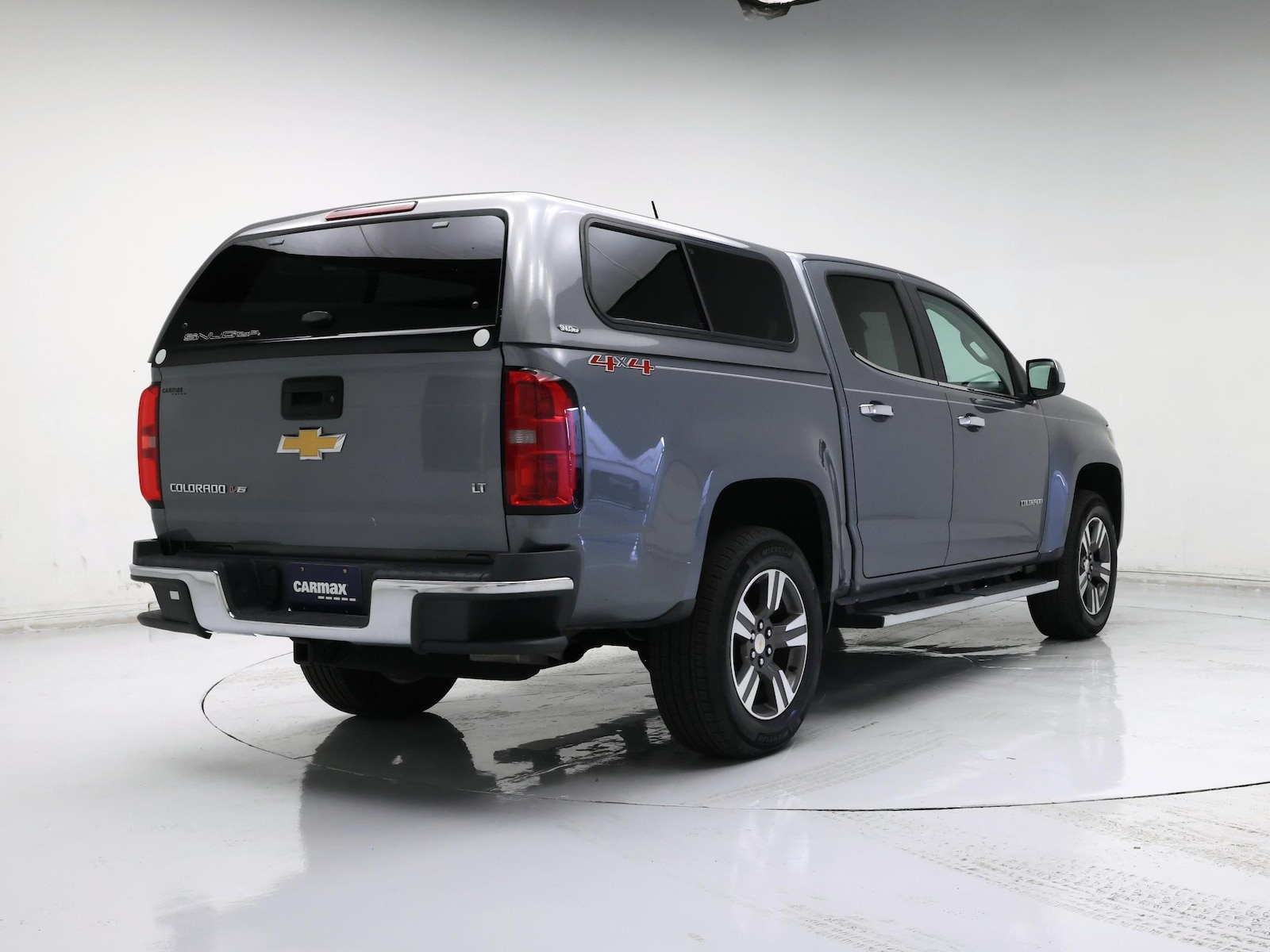 2018 Chevrolet Colorado LT - Photo 9