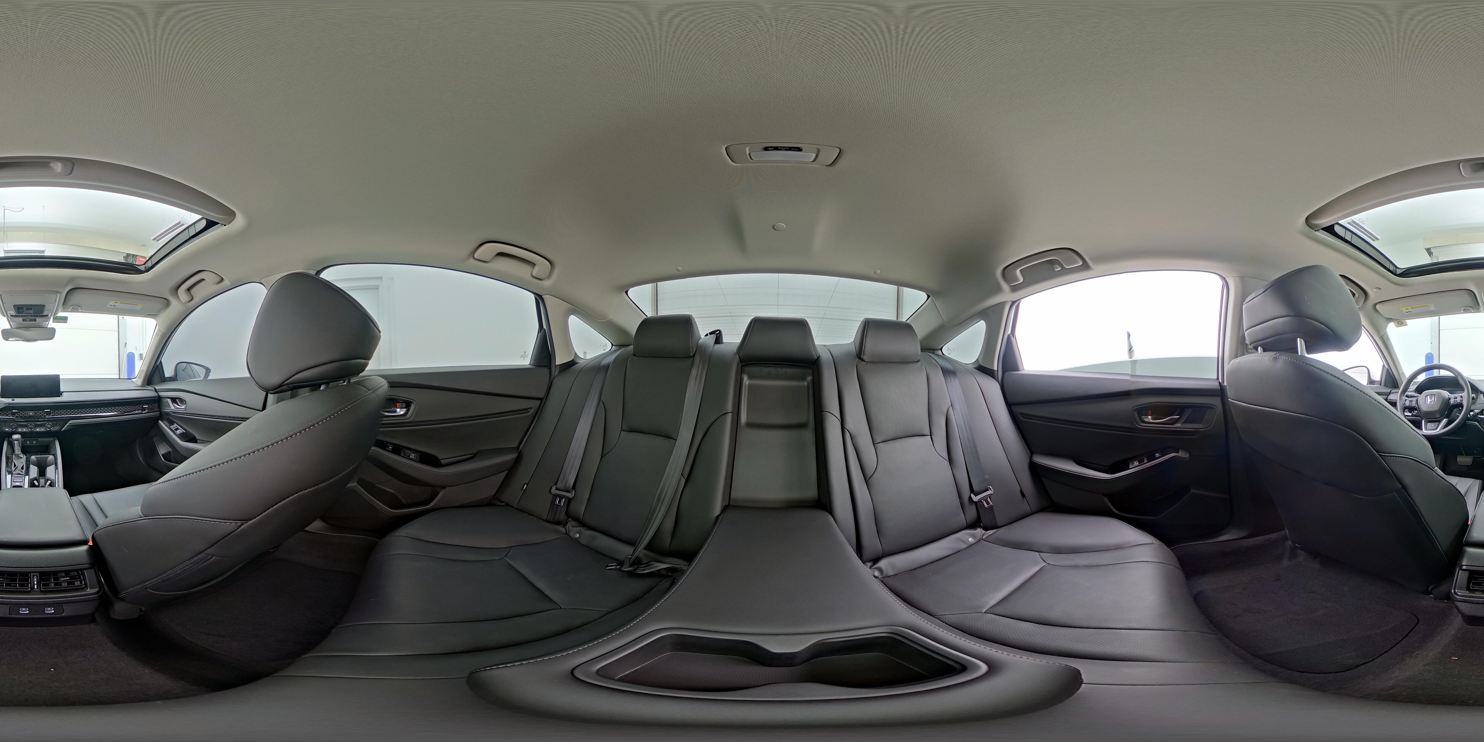 2025 Honda Accord Hybrid Touring - Photo 27