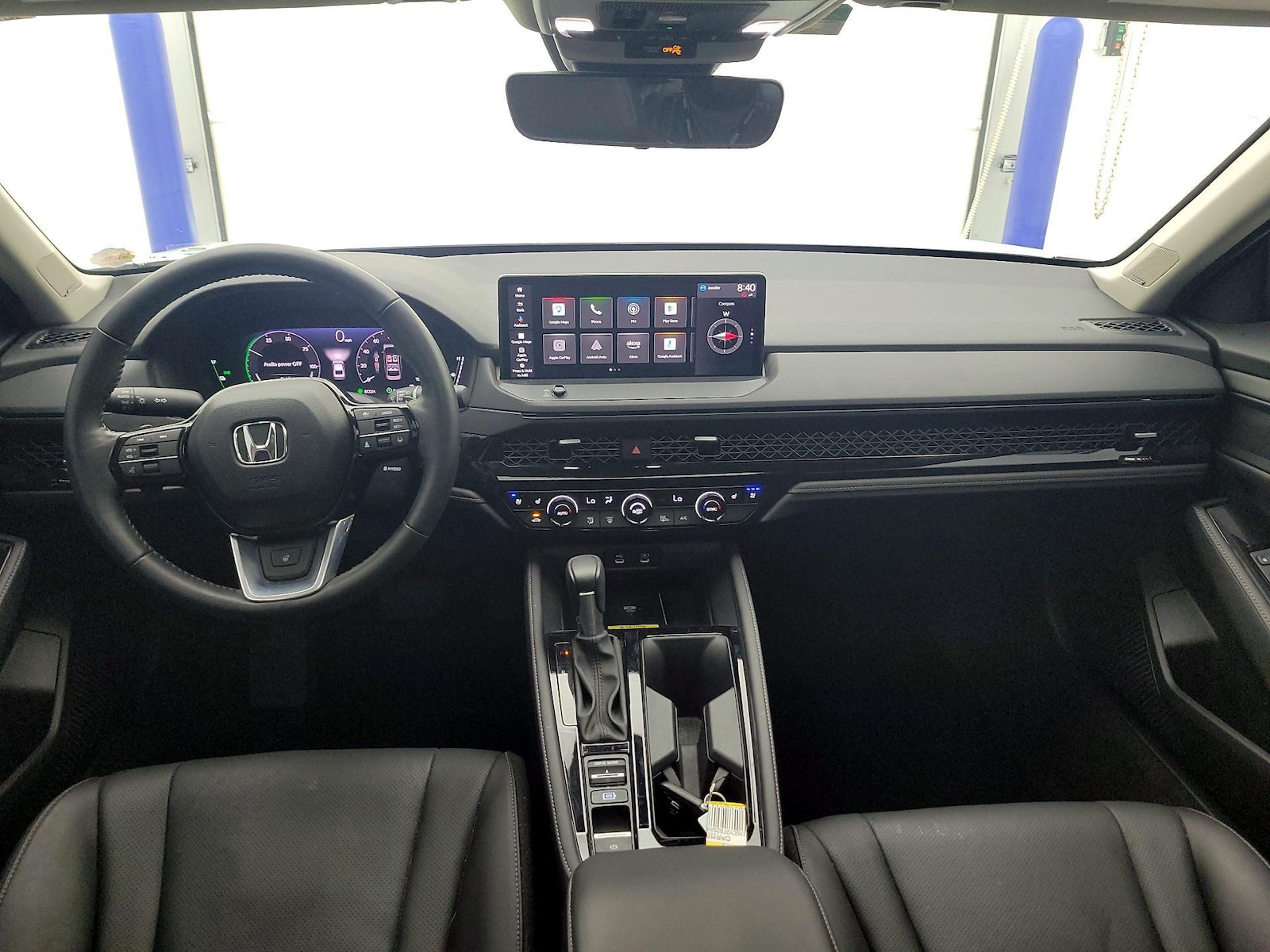 2025 Honda Accord Hybrid Touring - Photo 10