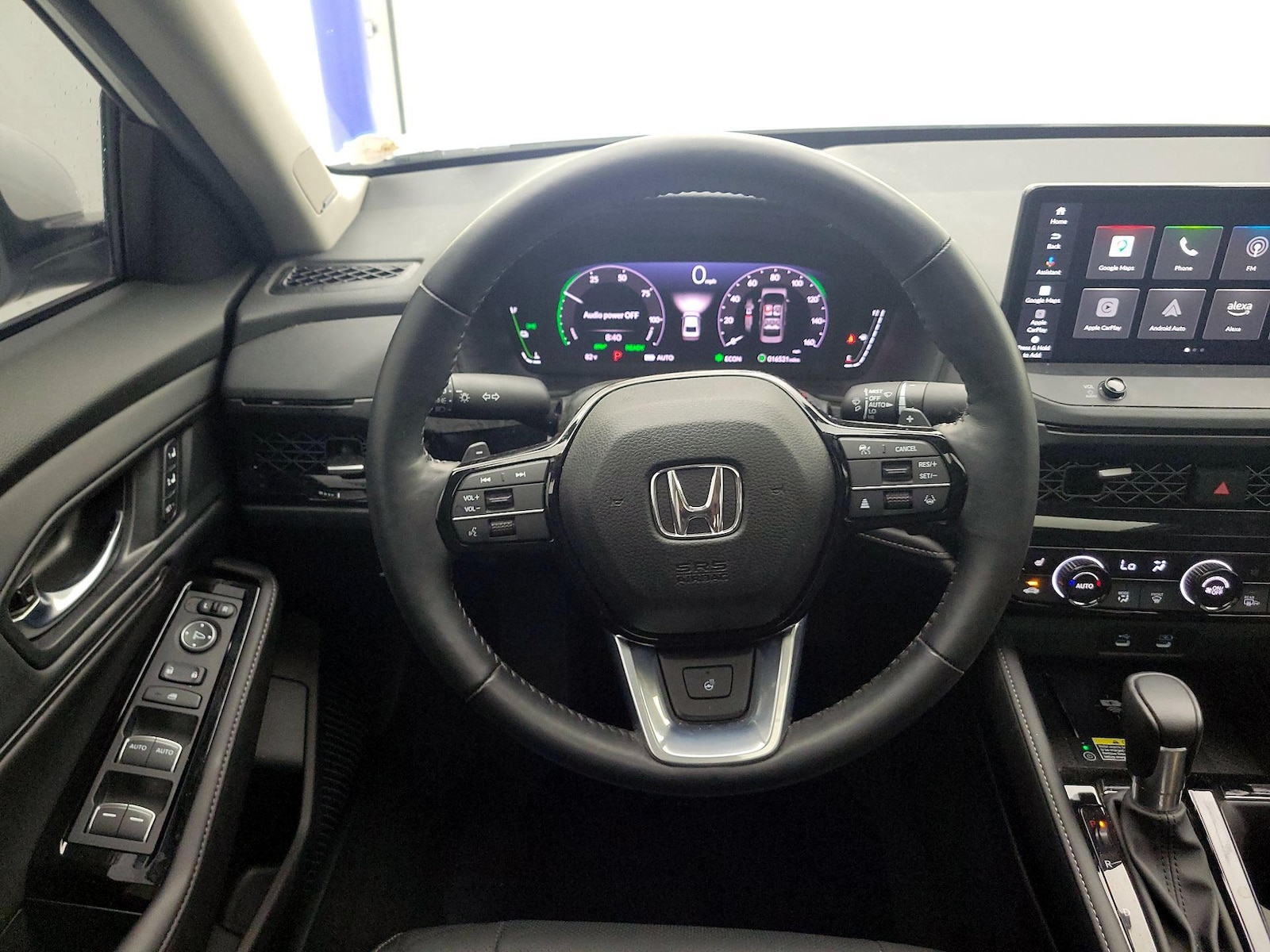 2025 Honda Accord Hybrid Touring - Photo 11