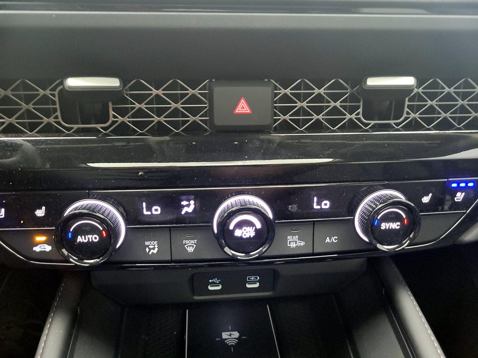 2025 Honda Accord Hybrid Touring - Photo 18