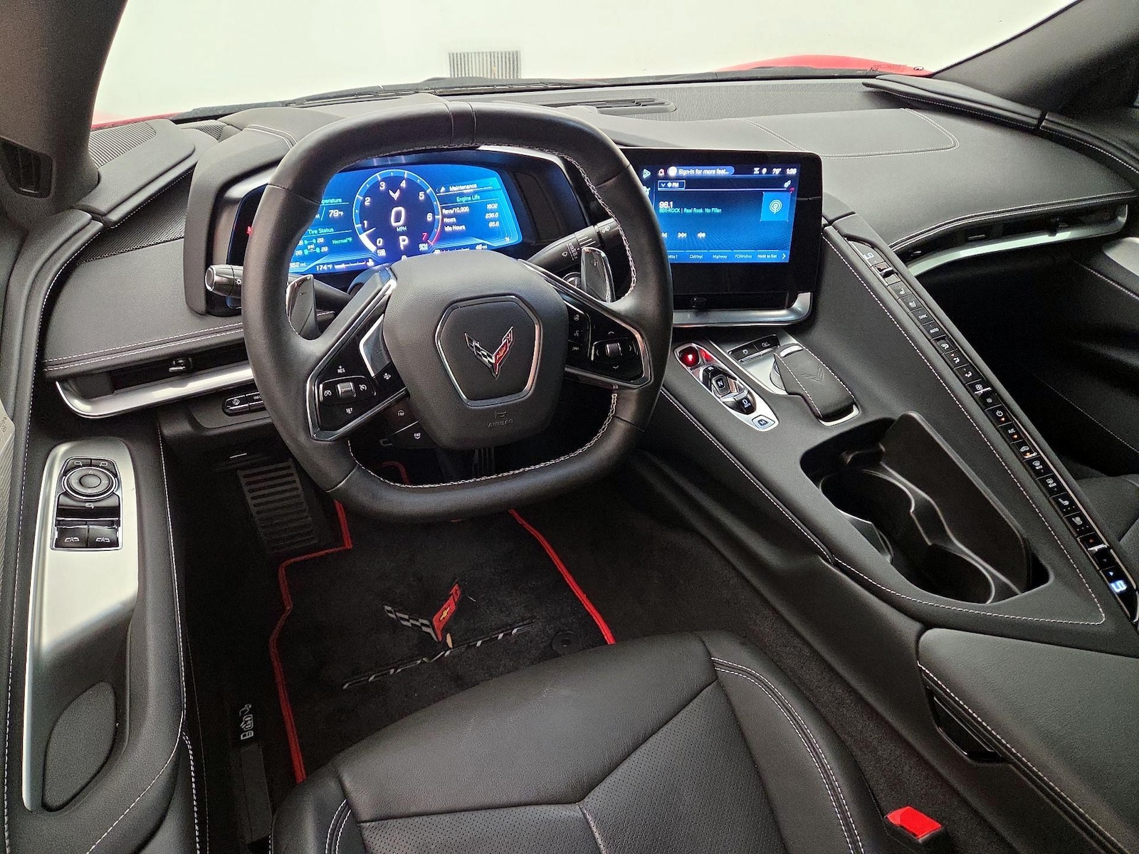 2024 Chevrolet Corvette 2LT - Photo 10