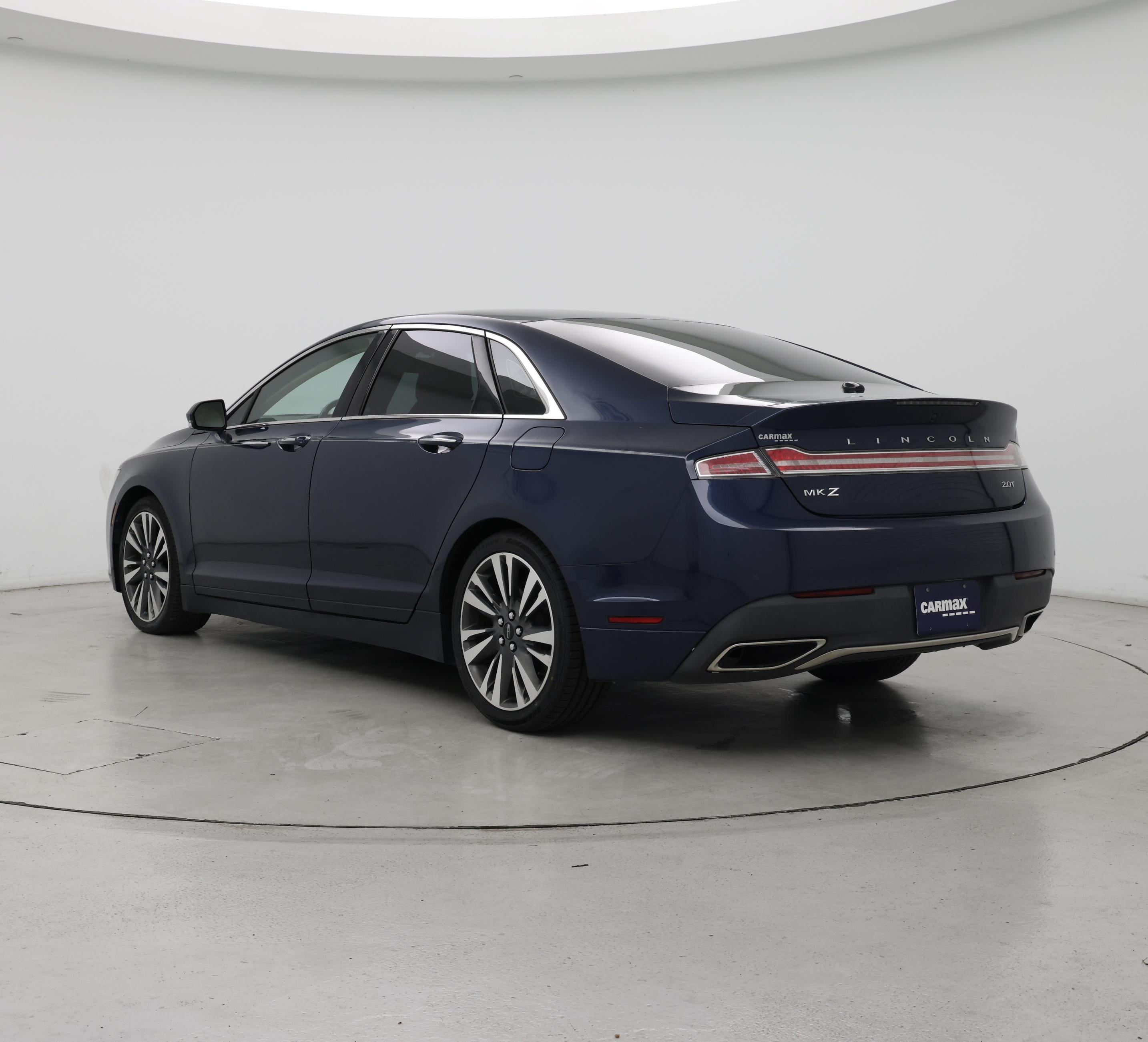 Thumbnail: 2017 Lincoln MKZ - 2