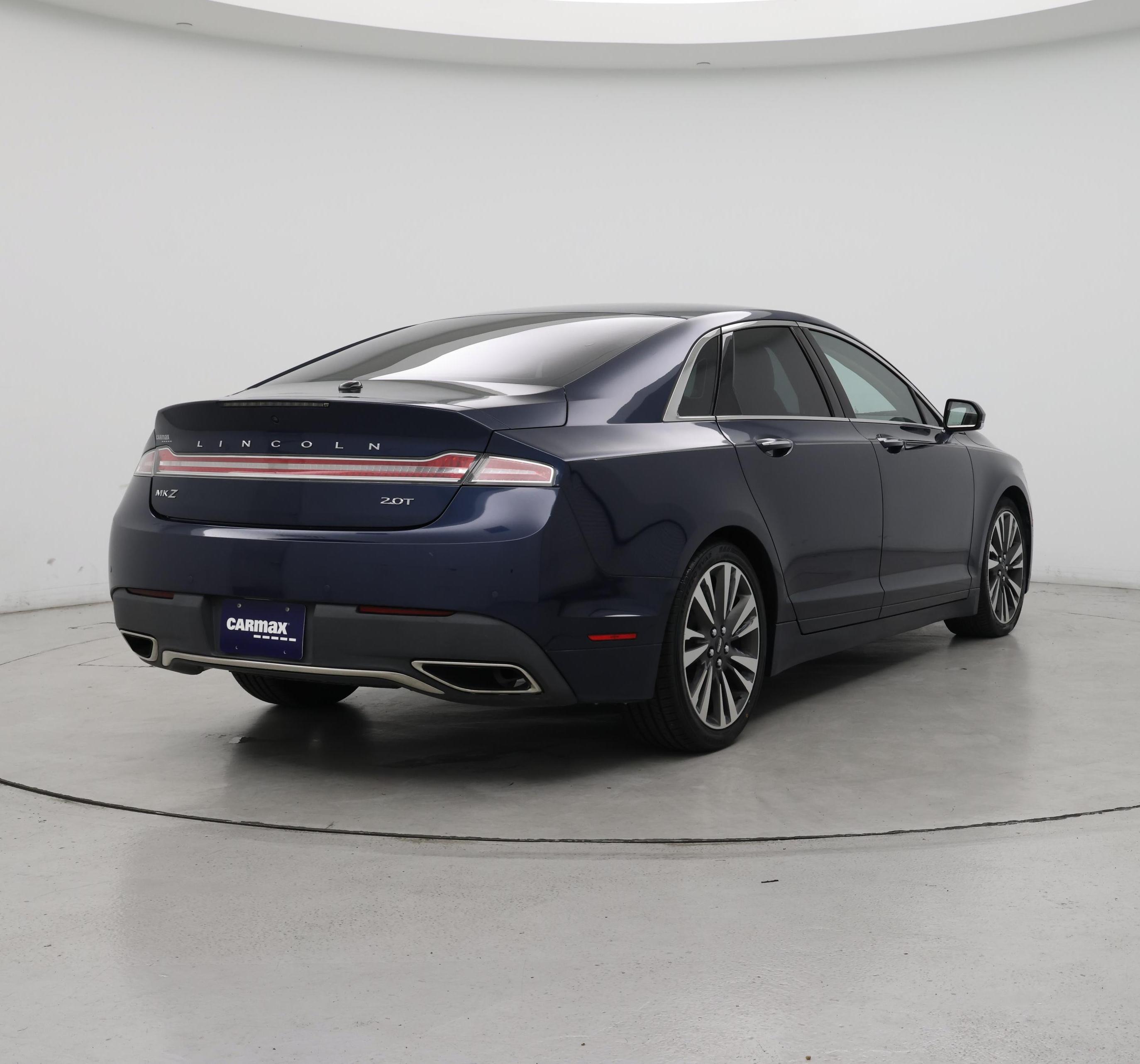 Thumbnail: 2017 Lincoln MKZ - 8