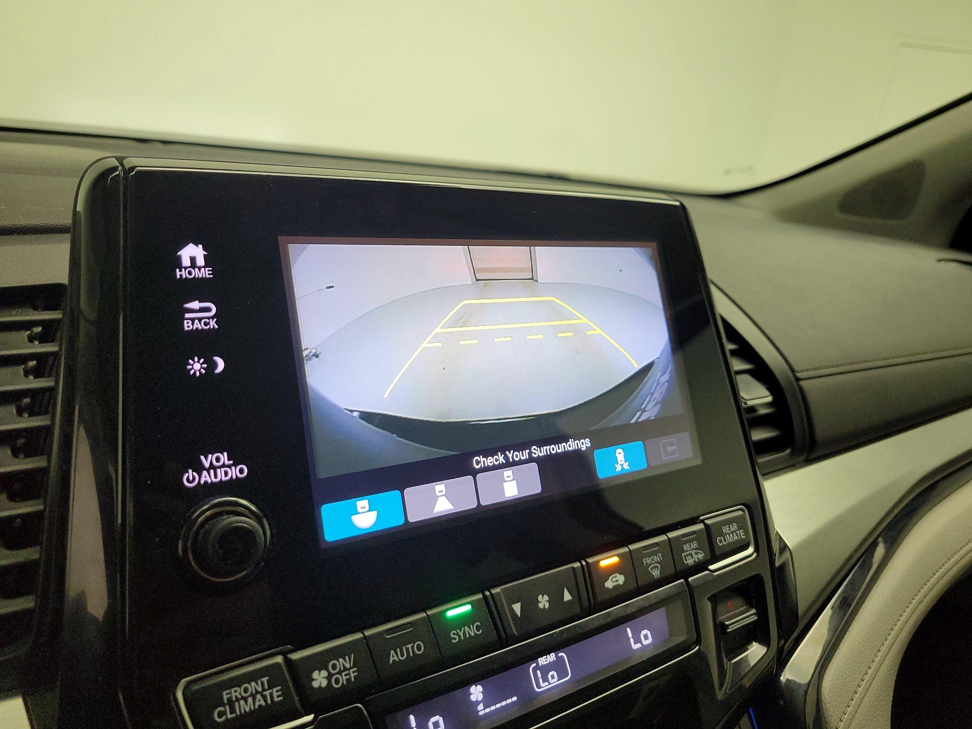 Thumbnail: 2020 Honda Odyssey - 13