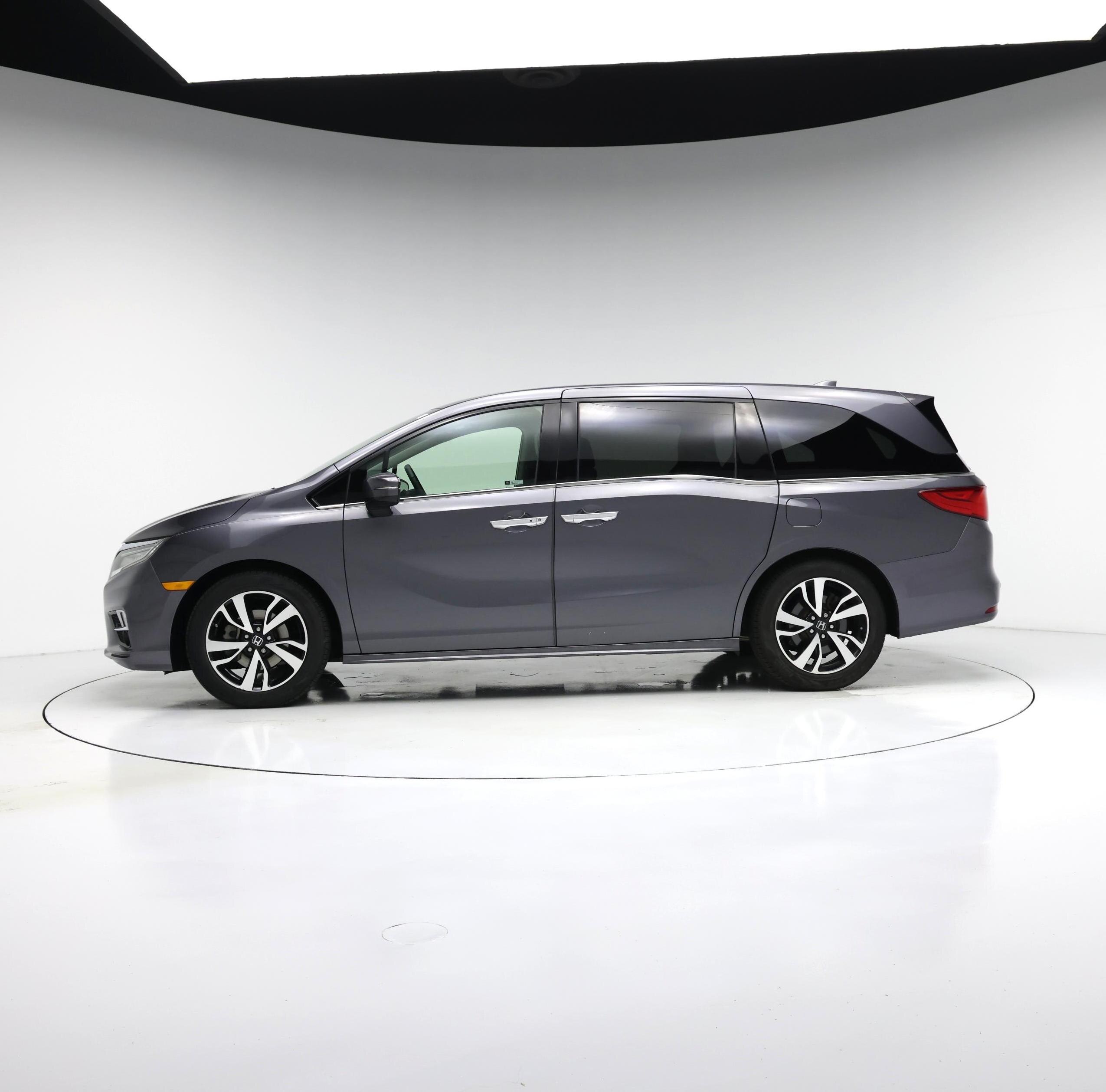 Thumbnail: 2020 Honda Odyssey - 3