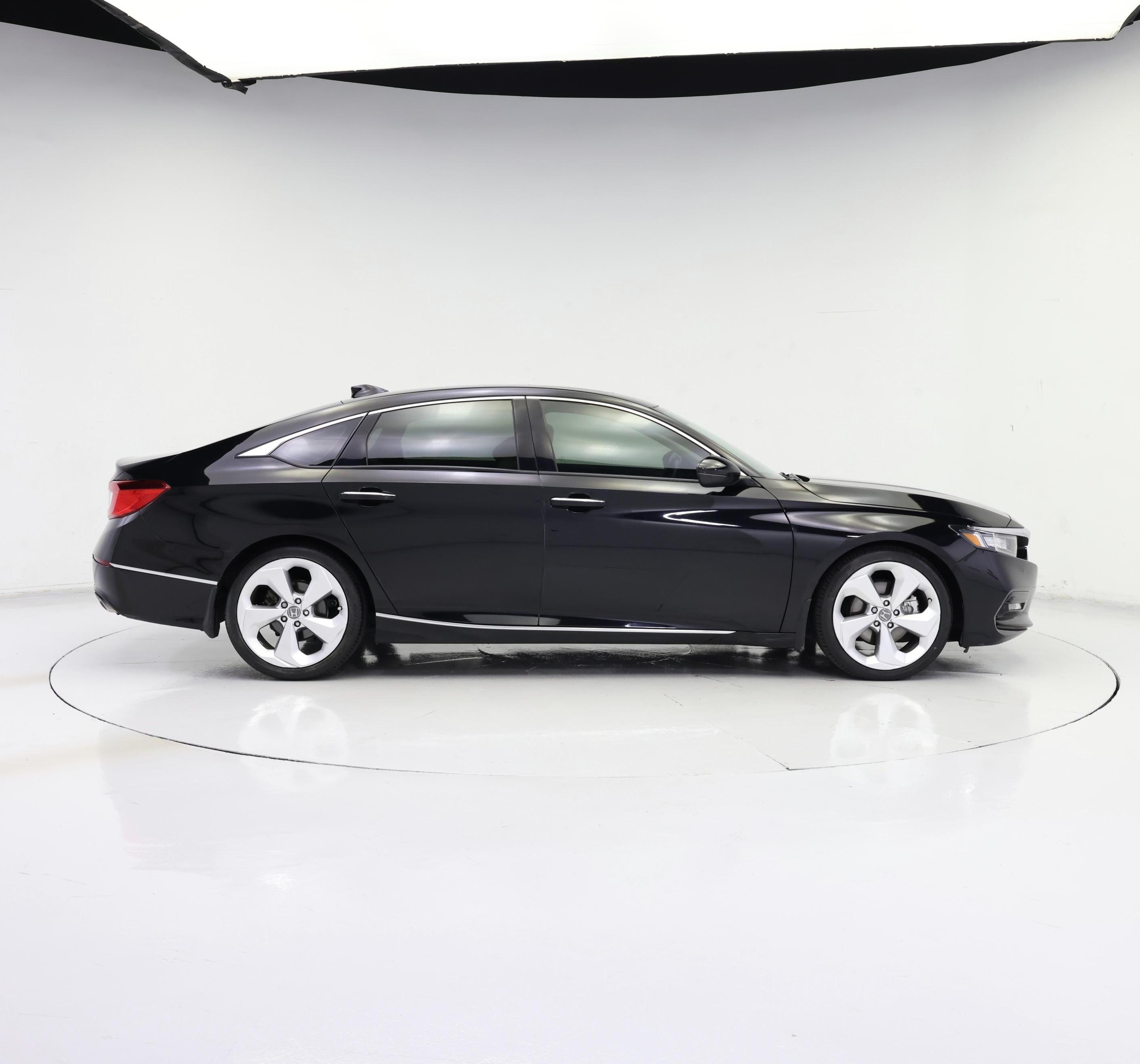 Thumbnail: 2018 Honda Accord - 7