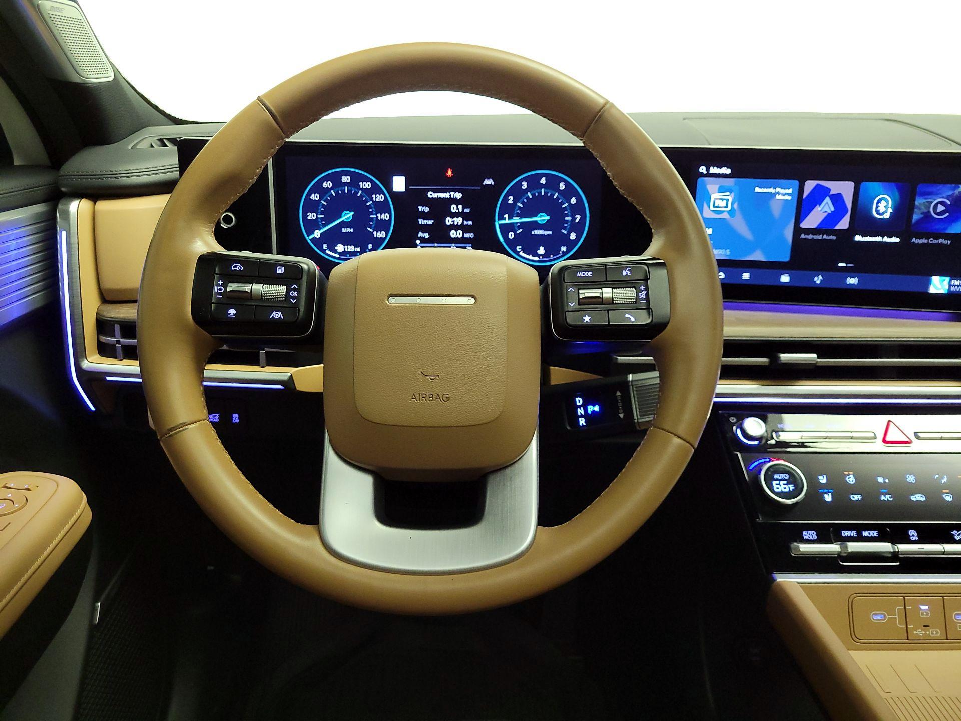Thumbnail: 2025 Hyundai Santa Fe - 10