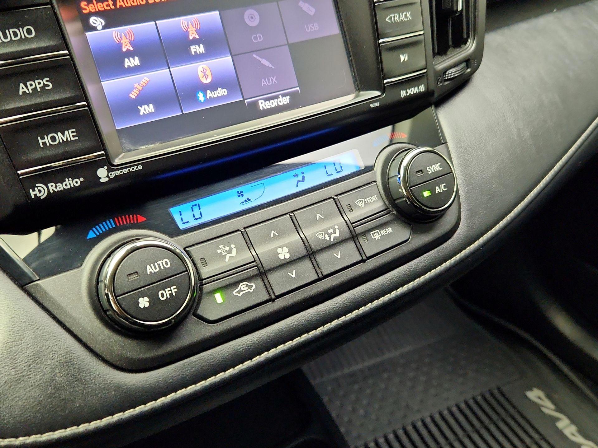 Thumbnail: 2018 Toyota RAV4 - 14