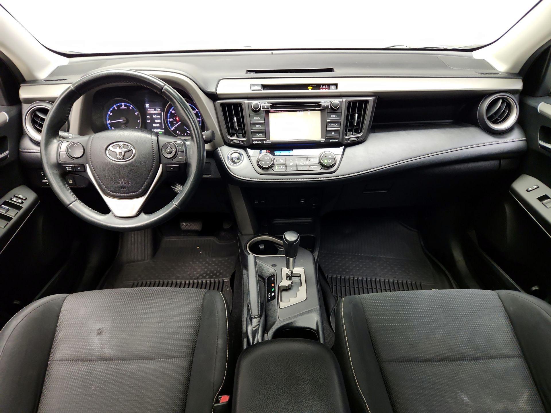Thumbnail: 2018 Toyota RAV4 - 8